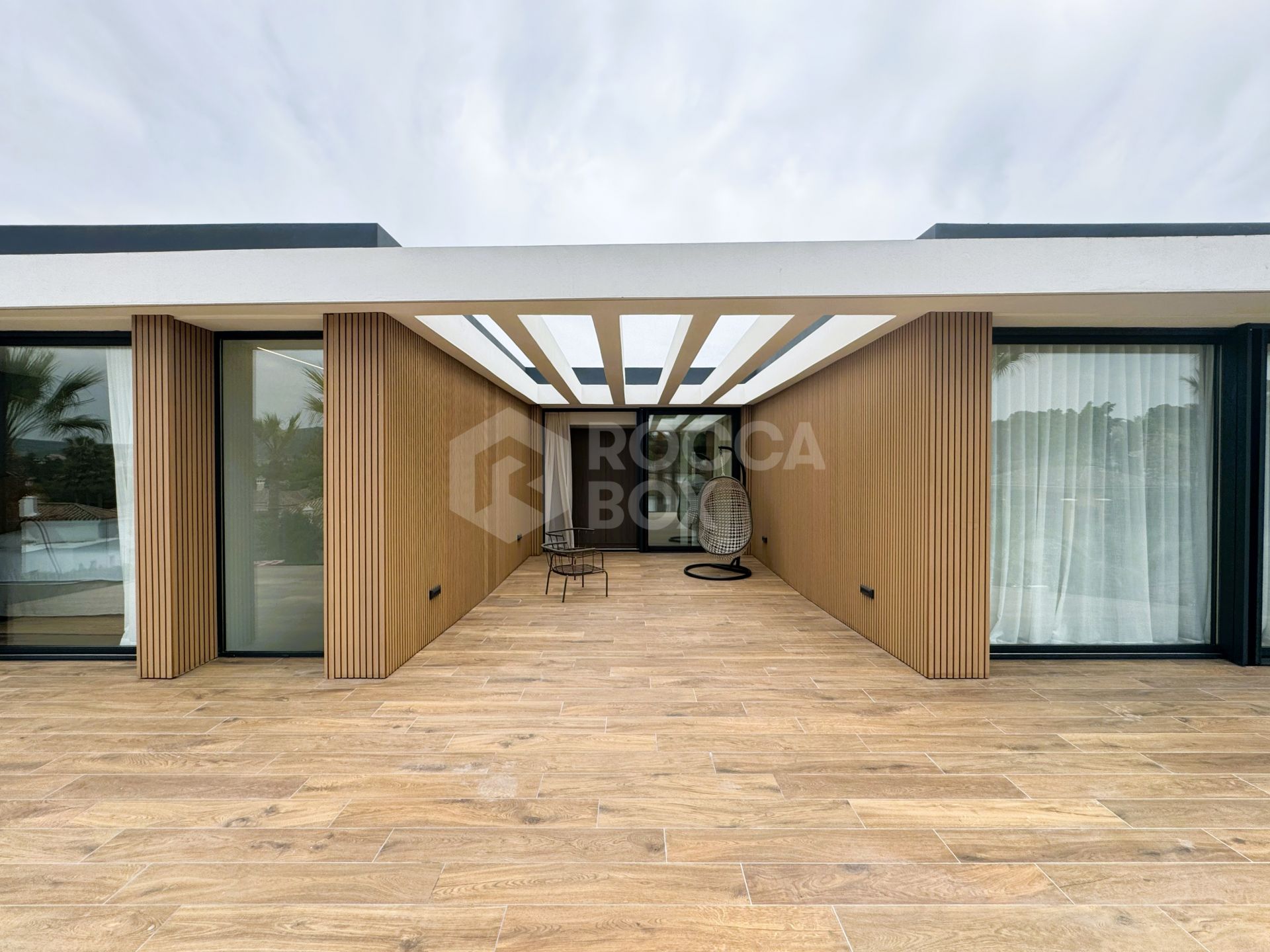 Villa KOA by Lago Architects: New Built Villa for Sale in Sotogrande Costa