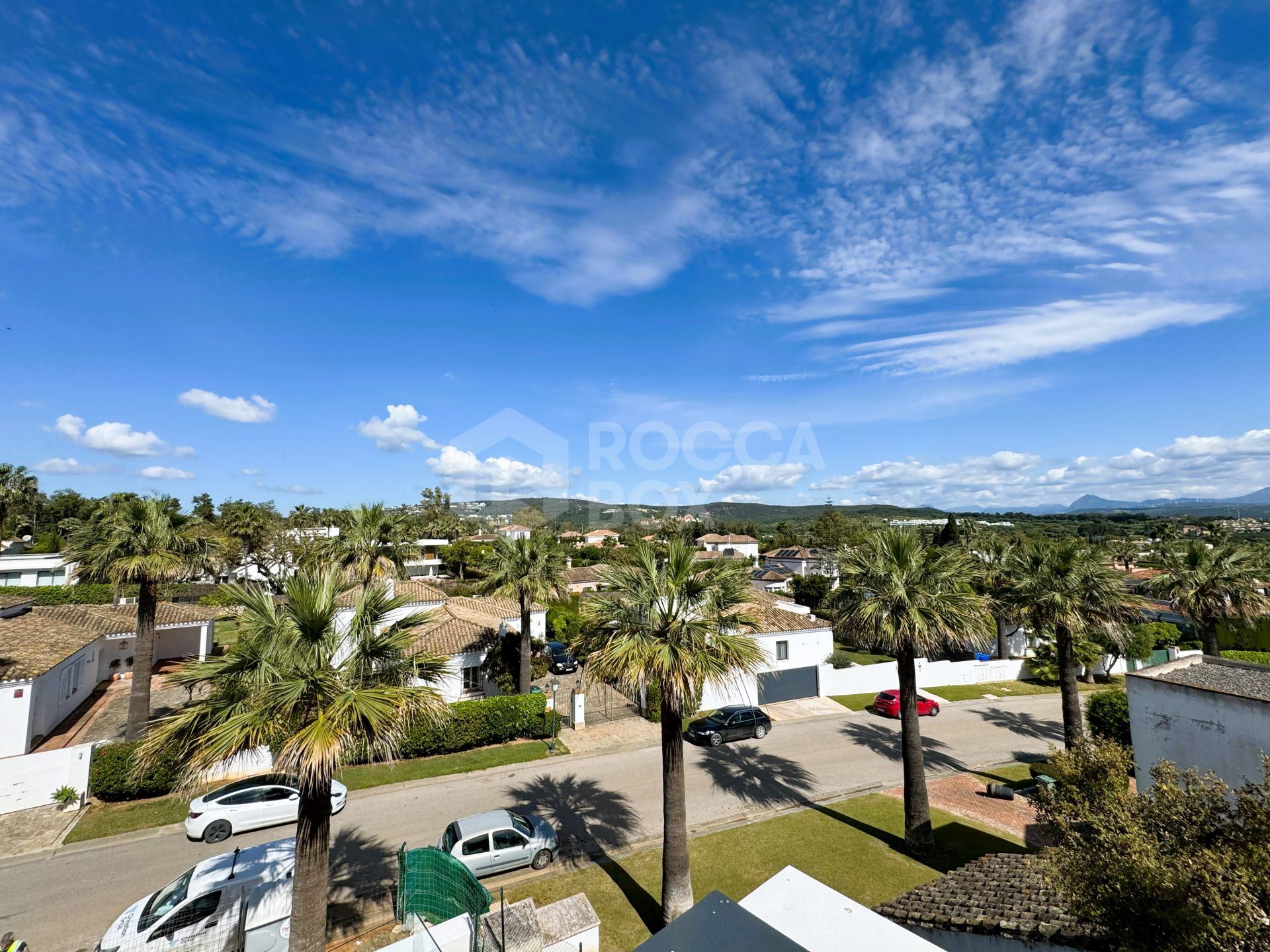 Villa KOA: Contemporary Five-Bedroom Villa in Sotogrande Costa