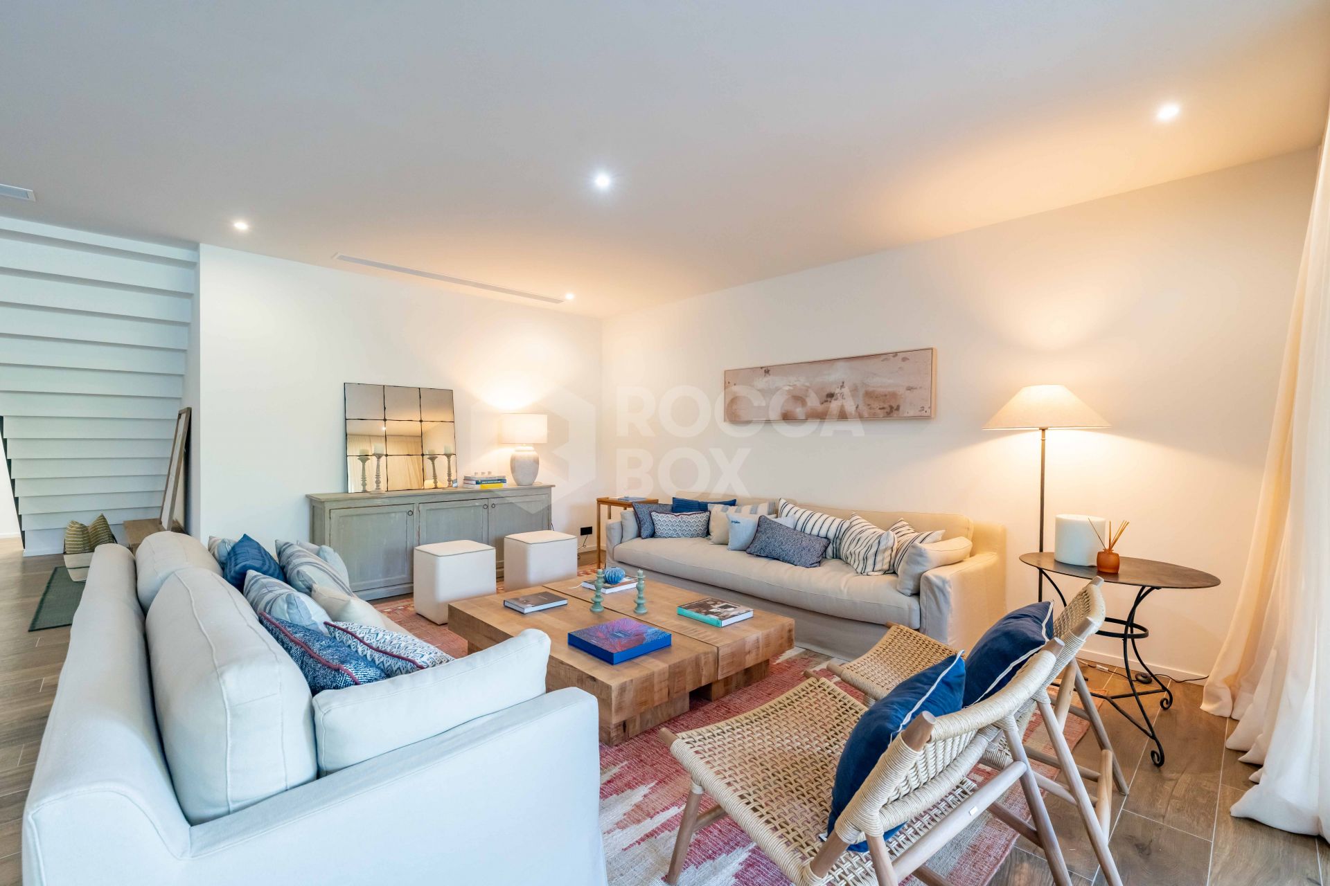 Villa KOA de Lago Architects: New build villa for sale in Sotogrande Costa