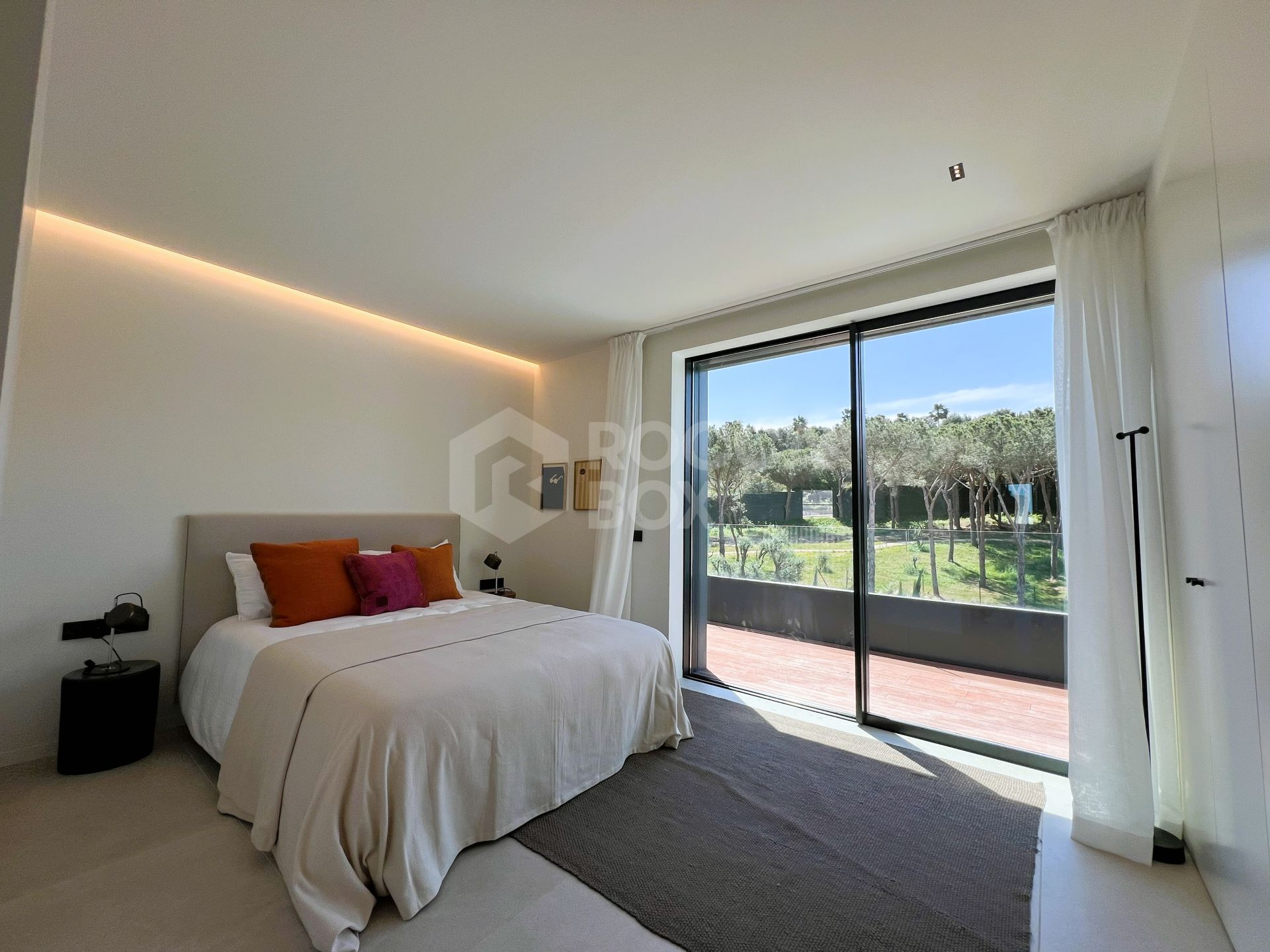 Luxury Penthouse Village Verde. La Reserva Sotogrande