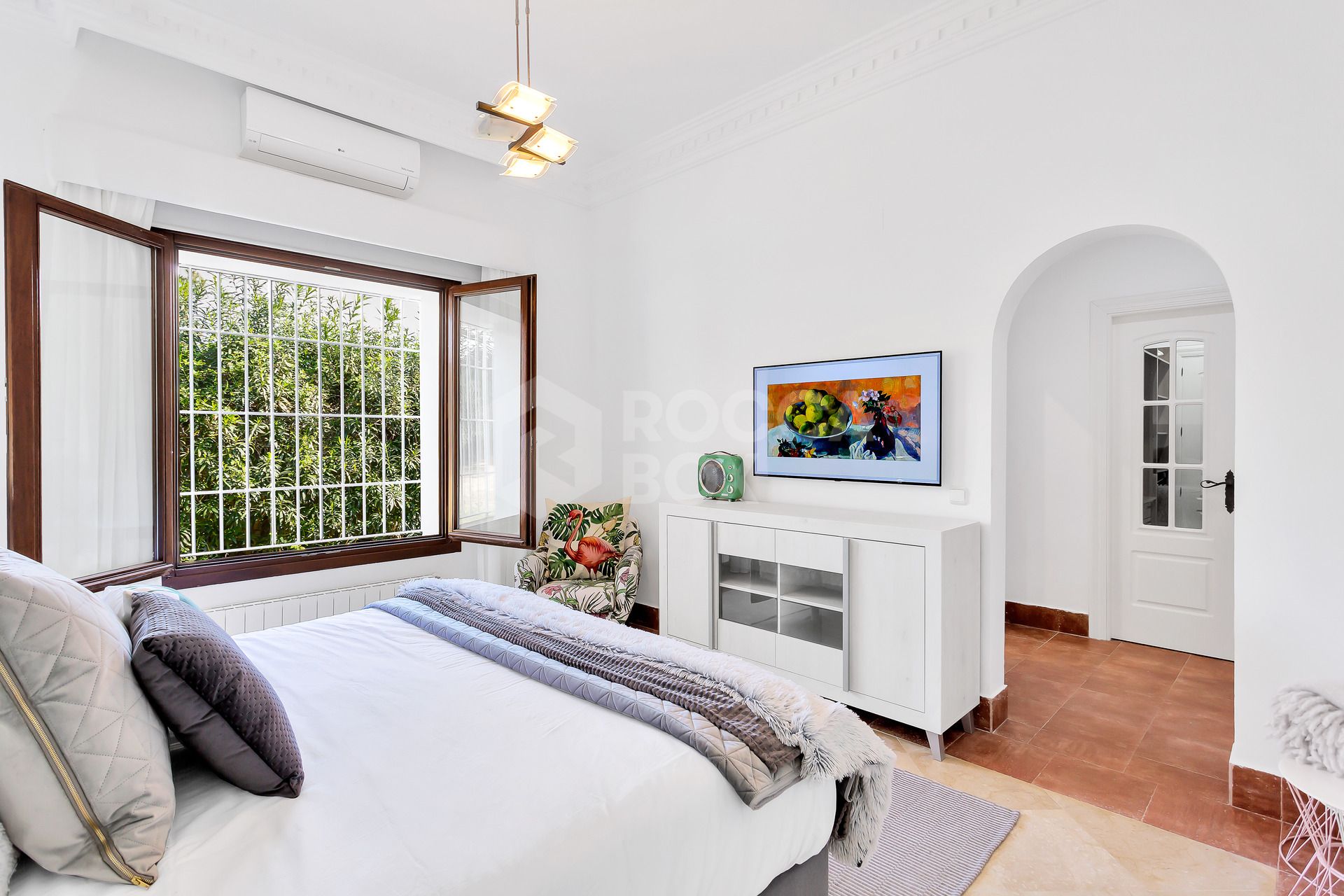 Mediterranean Villa in Sotogrande Alto