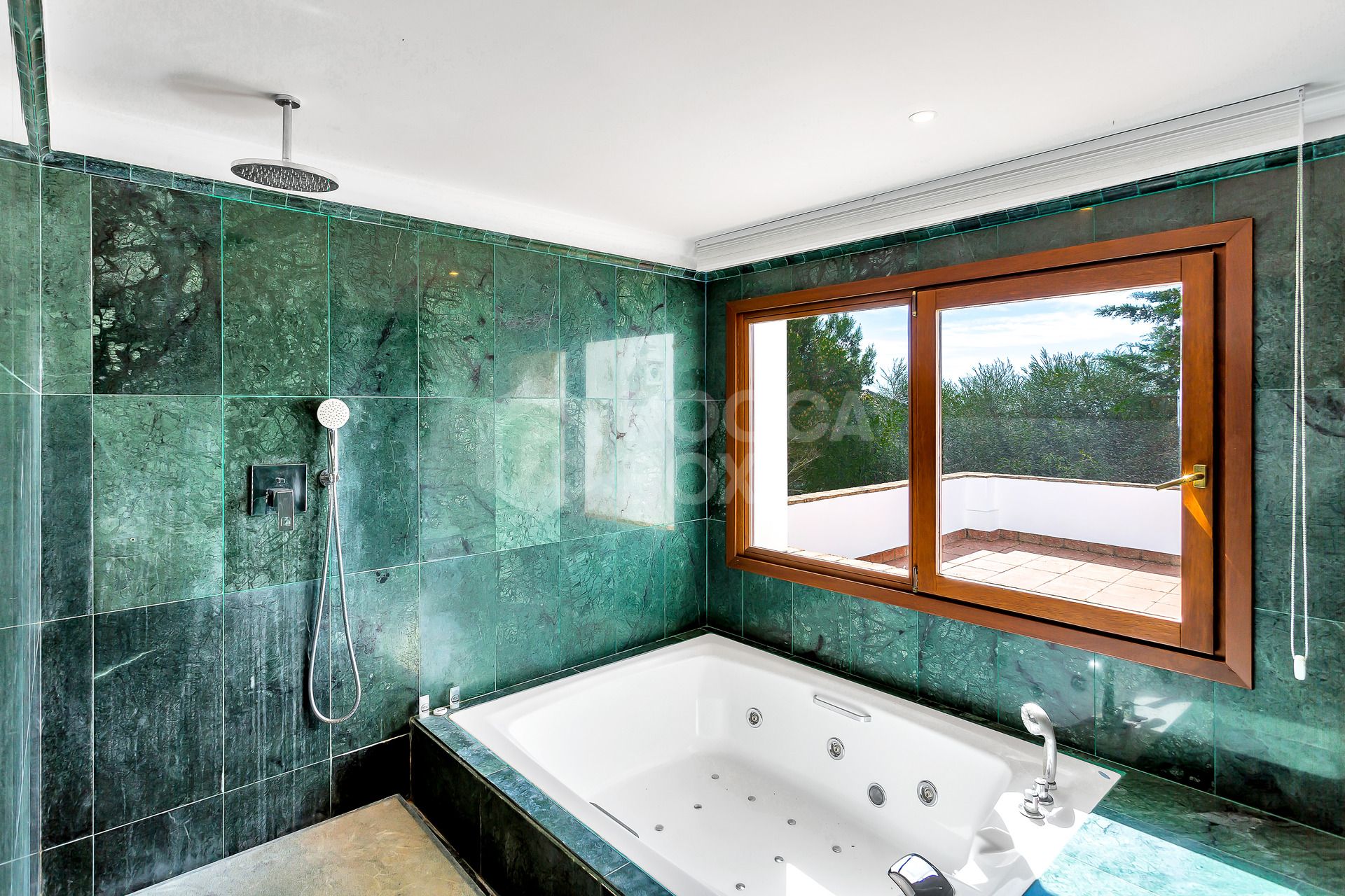 Mediterranean Villa in Sotogrande Alto