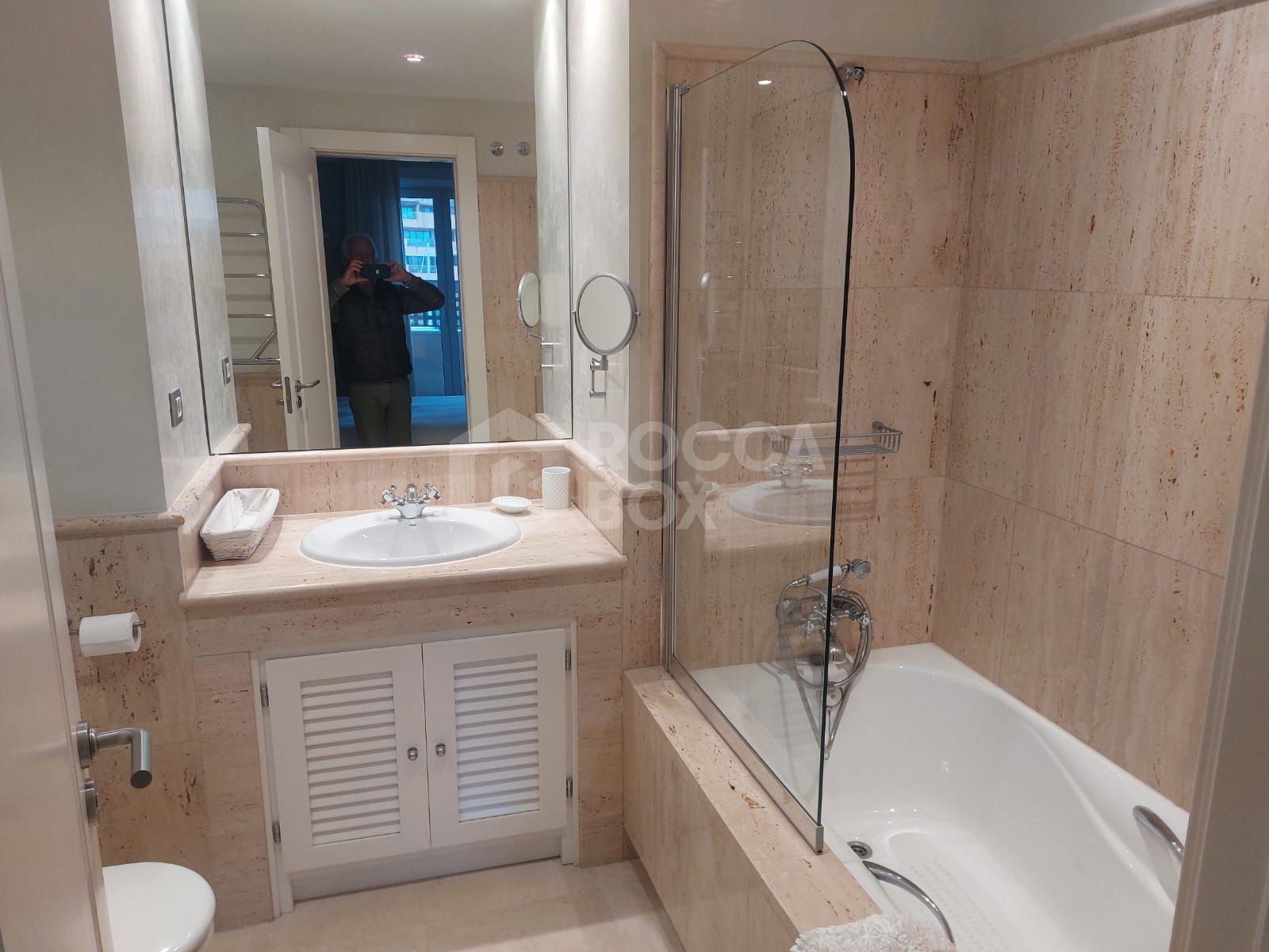 Luxury Penthouse with Stunning Marina and Sea Views in Sotogrande