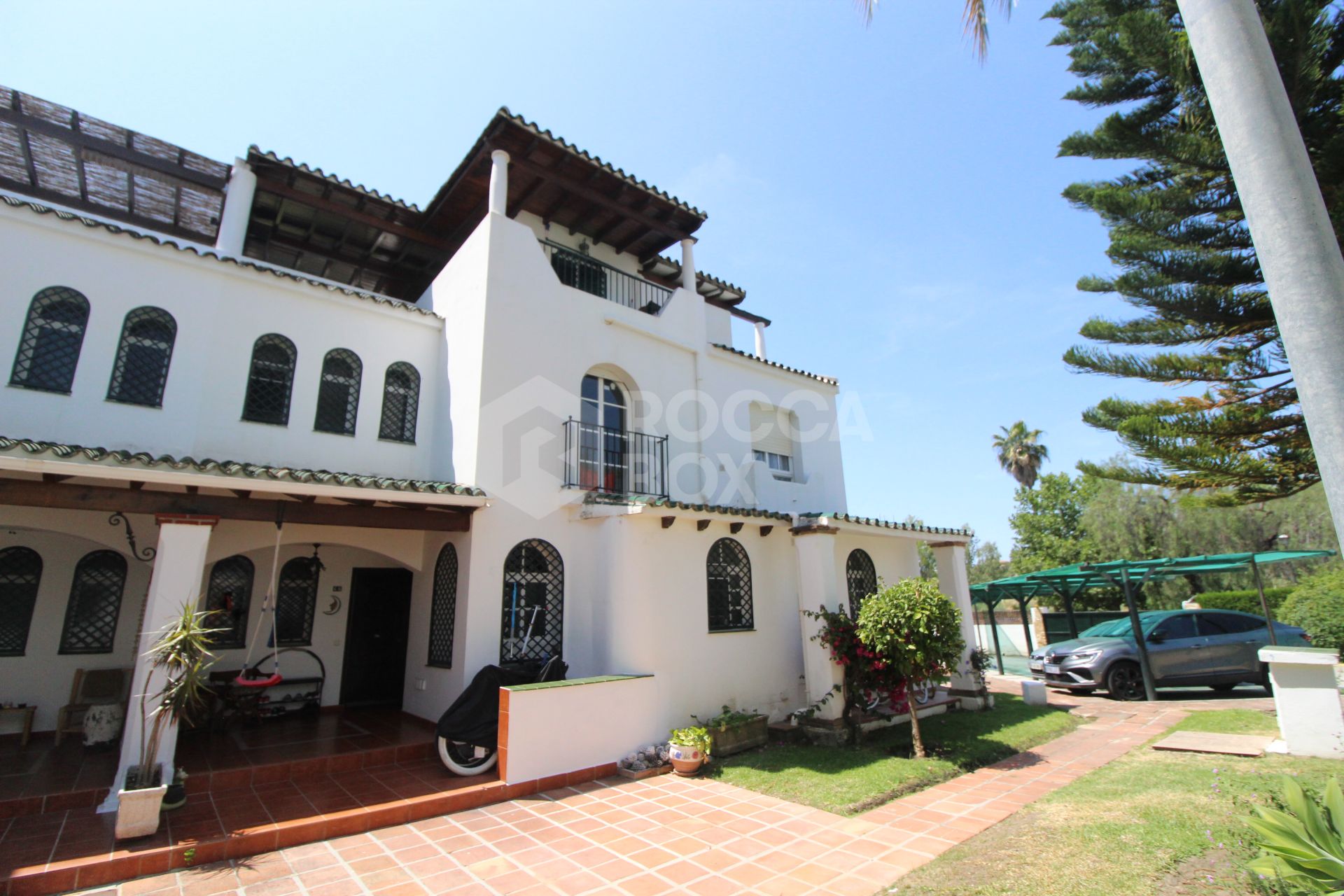 Presiosa adosada en 1a Linea del Golf Los Naranjos