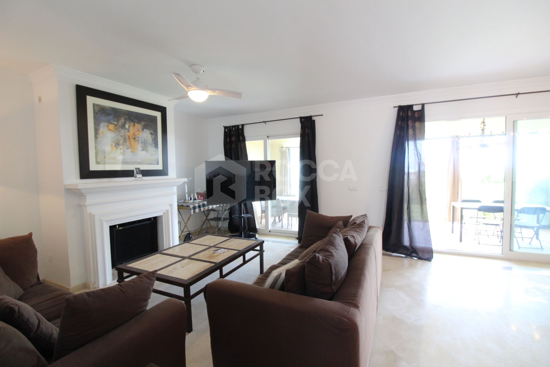 BEAUTIFULL AND PRIVATE SEMIDETACHED OPEN VIEWS TO THE SEA