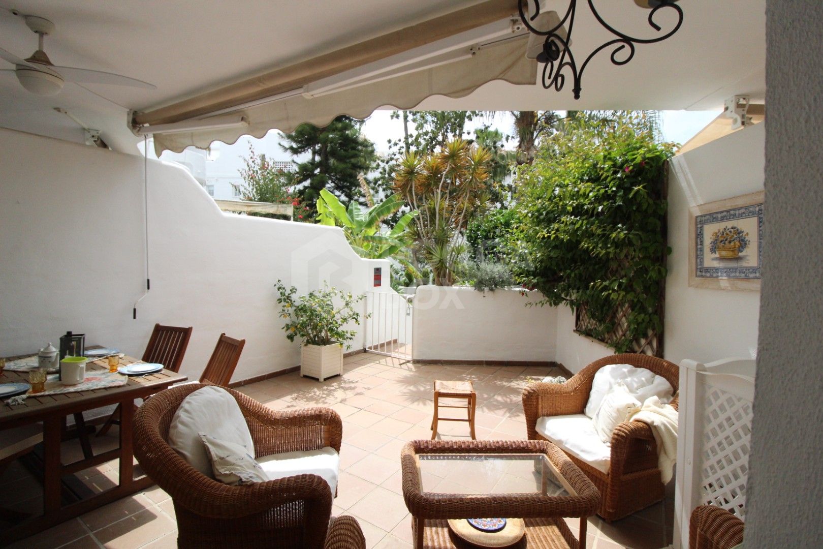 OPORTUNITY IN GOLDEN MILE! GRATE APARTMENT OF 3 BED!