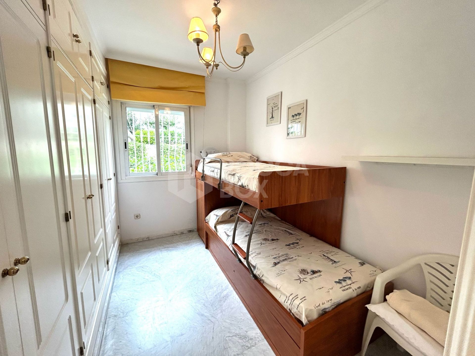 OPORTUNITY IN GOLDEN MILE! GRATE APARTMENT OF 3 BED!