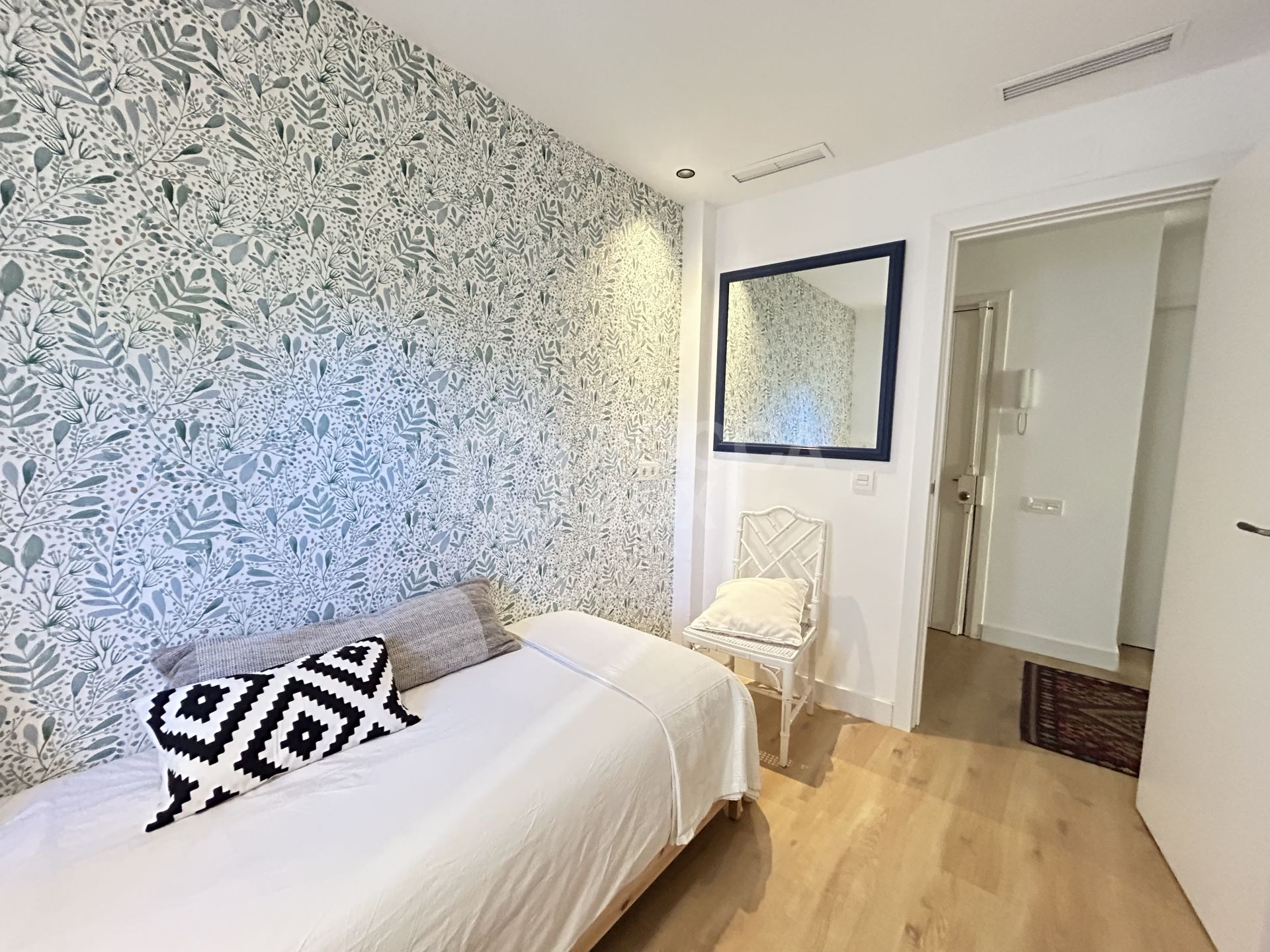 Apartment ready to enter in Playas del Duque !!!