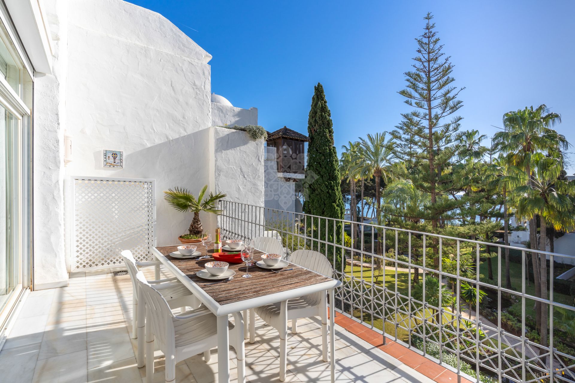 Duplex Penthouse w Marbella Golden Mile, Marbella