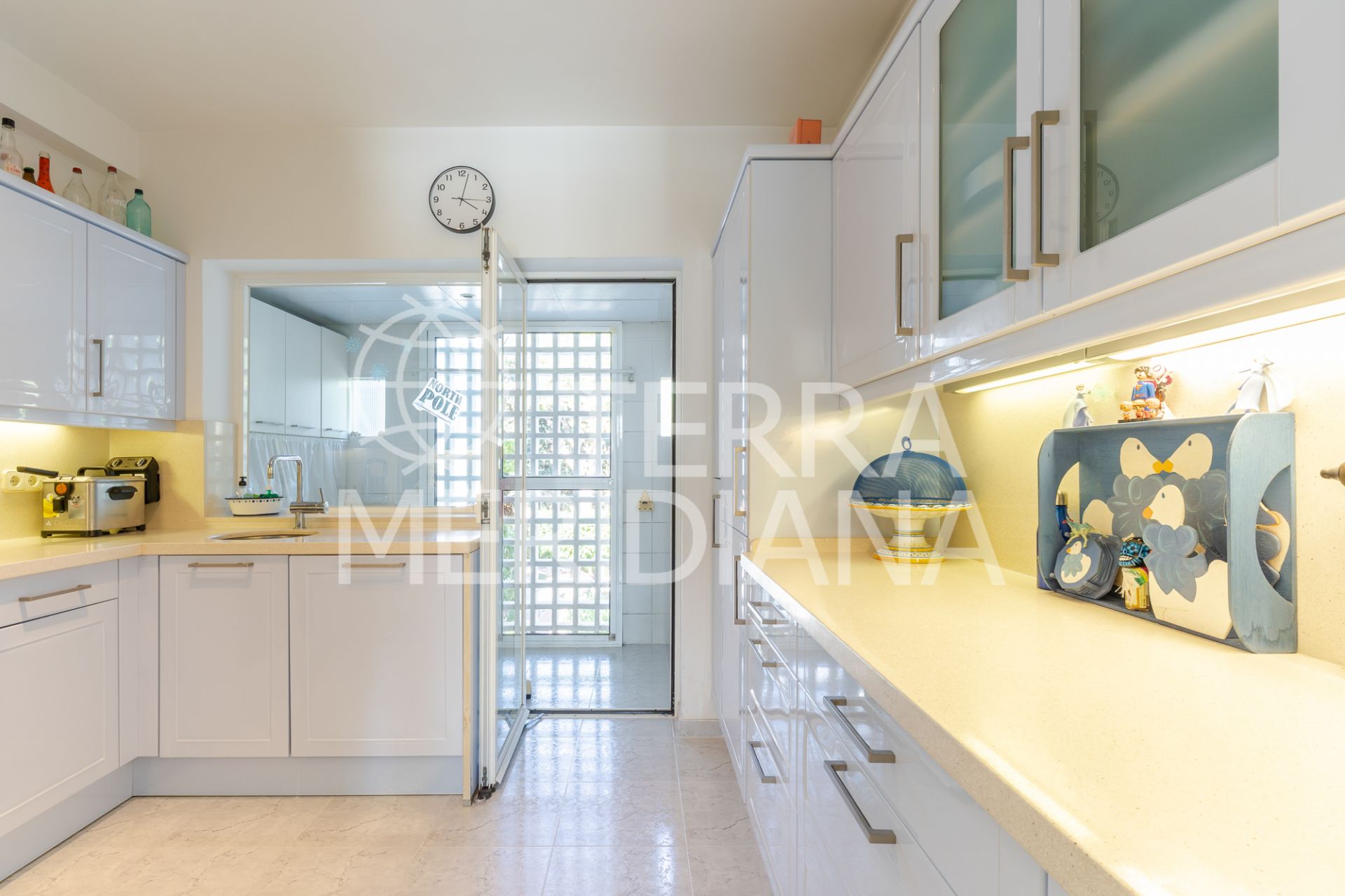 Duplex Penthouse in Marbella Golden Mile, Marbella