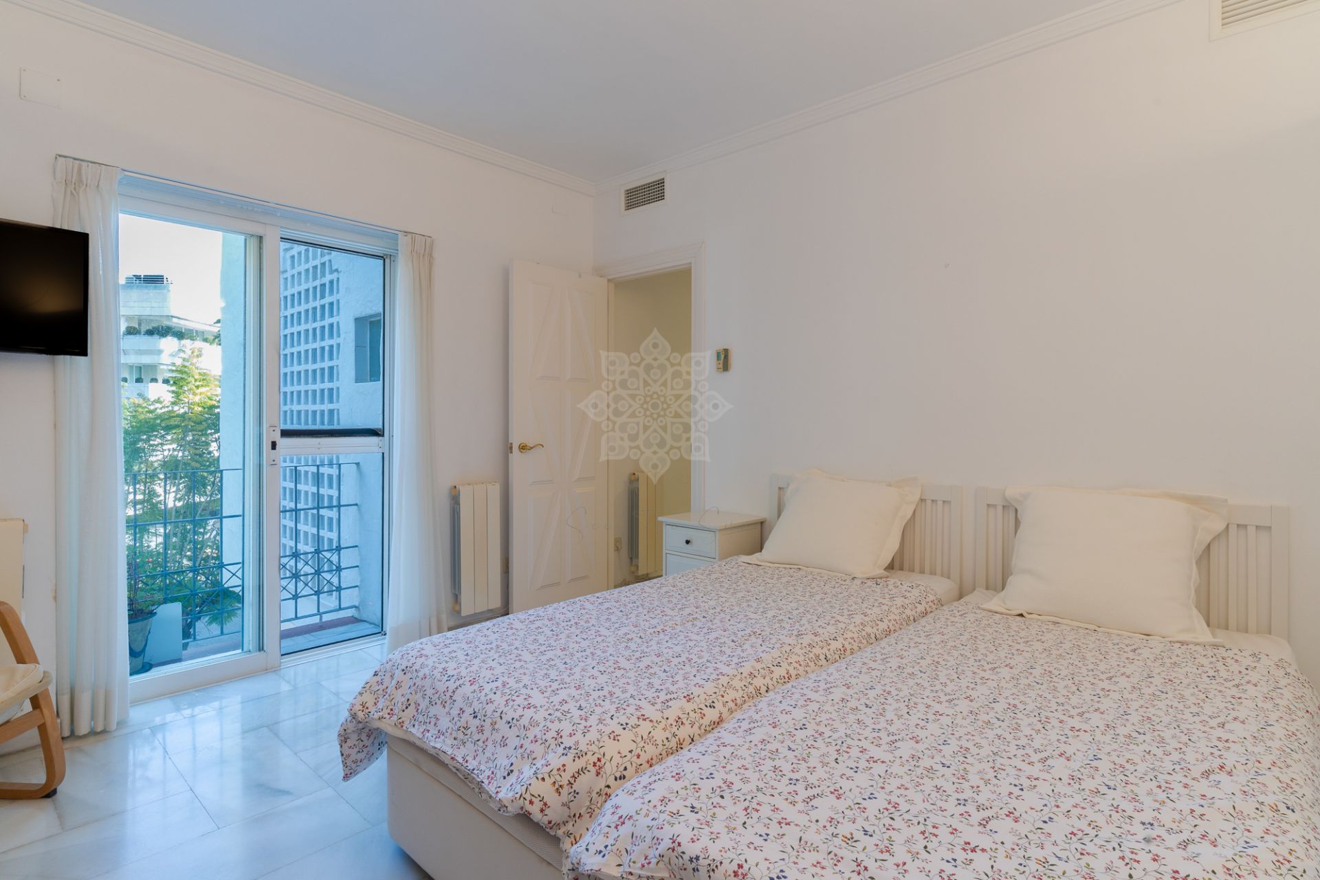 Duplex Penthouse w Marbella Golden Mile, Marbella