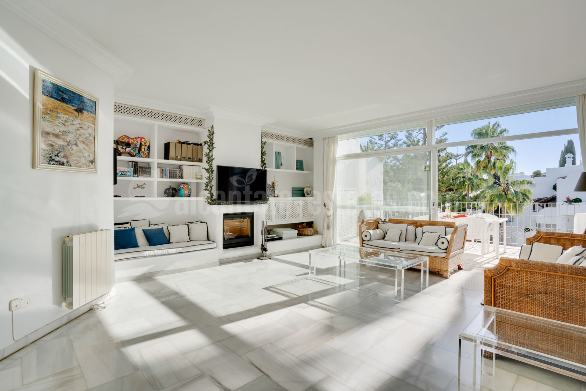 Duplex Penthouse in Marbella Golden Mile, Marbella