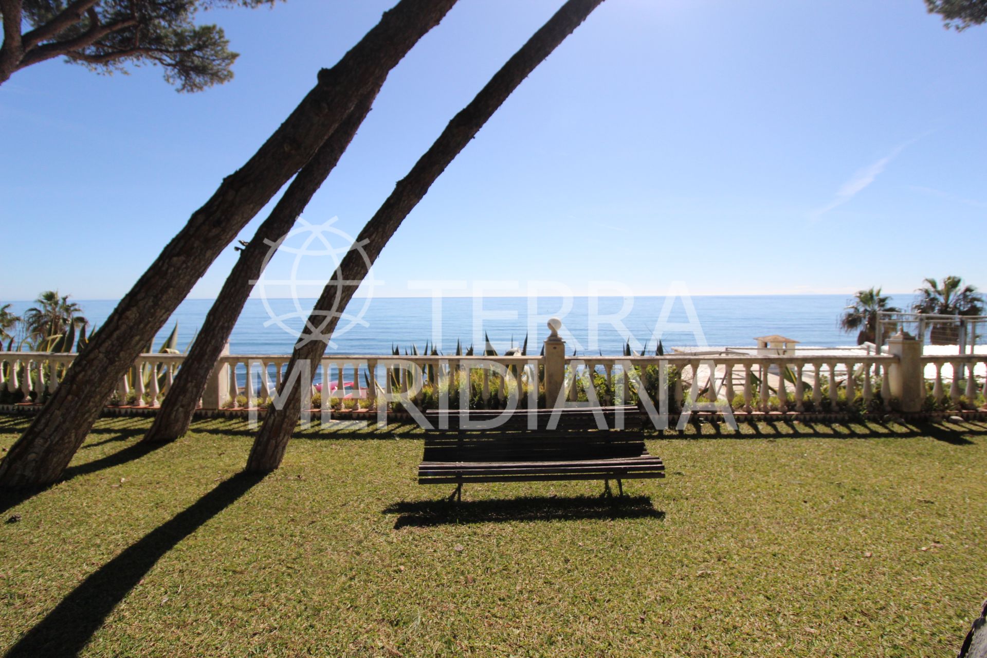 Duplex Penthouse in Marbella Golden Mile, Marbella