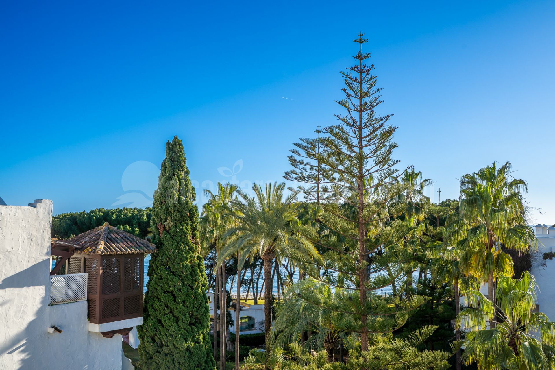 Duplex Penthouse in Marbella Golden Mile, Marbella