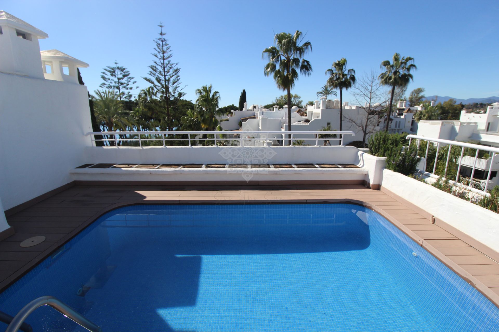 Duplex Penthouse w Marbella Golden Mile, Marbella
