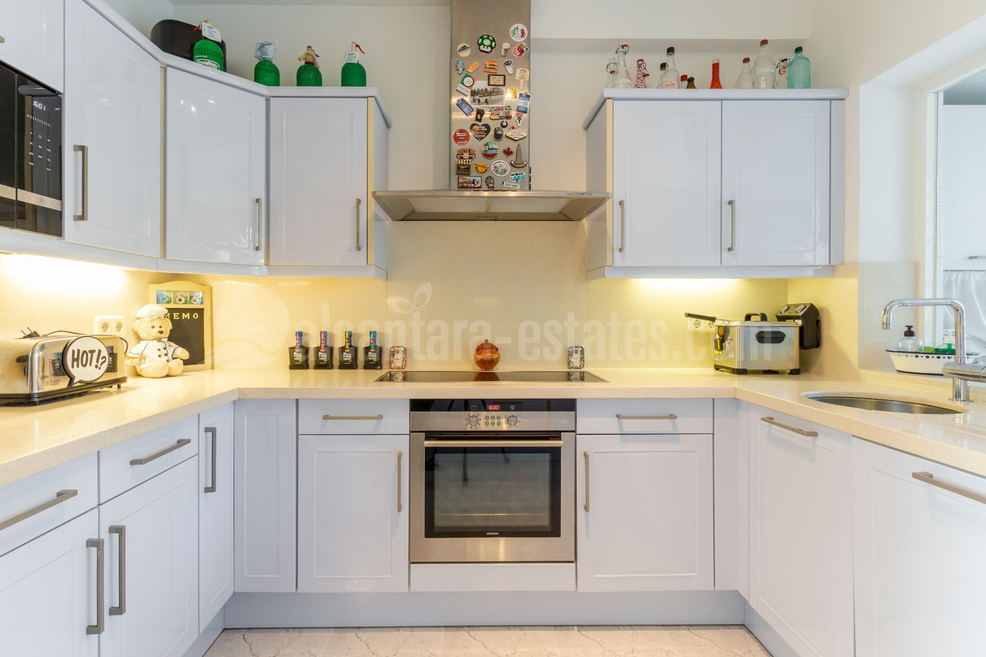 Duplex Penthouse in Marbella Golden Mile, Marbella