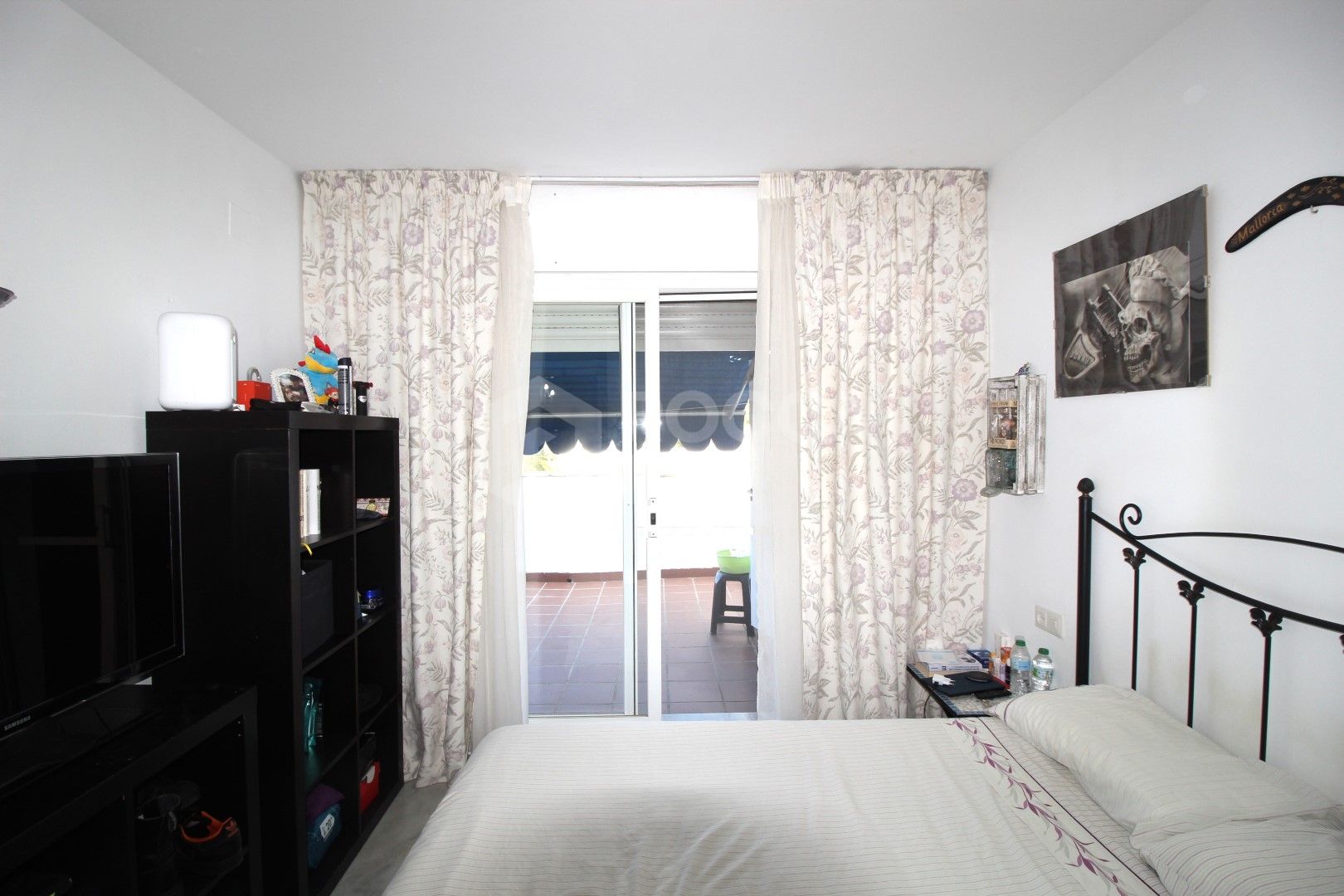 Super Large semidetached house with wonderfull private garden !!