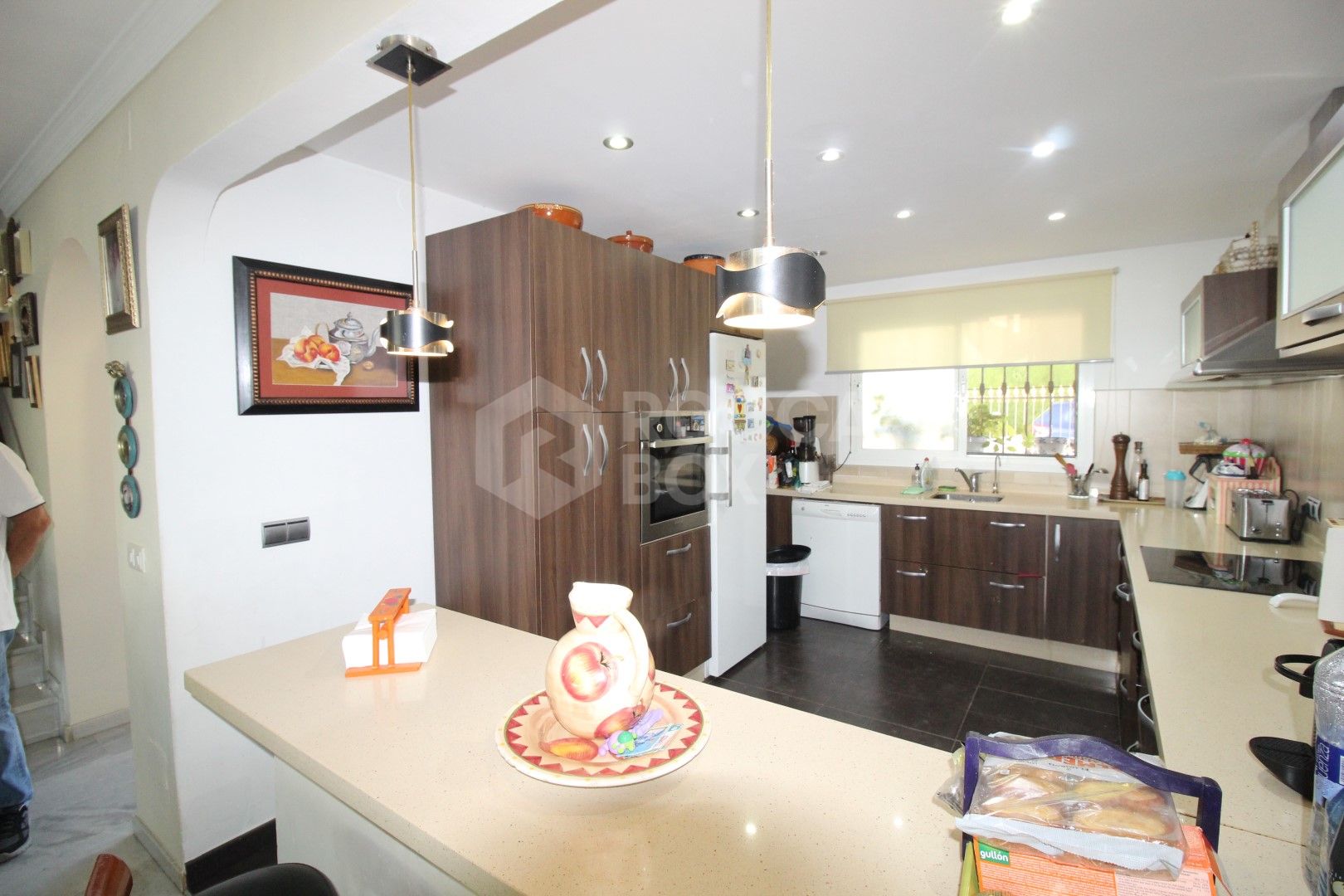 Super Large semidetached house with wonderfull private garden !!