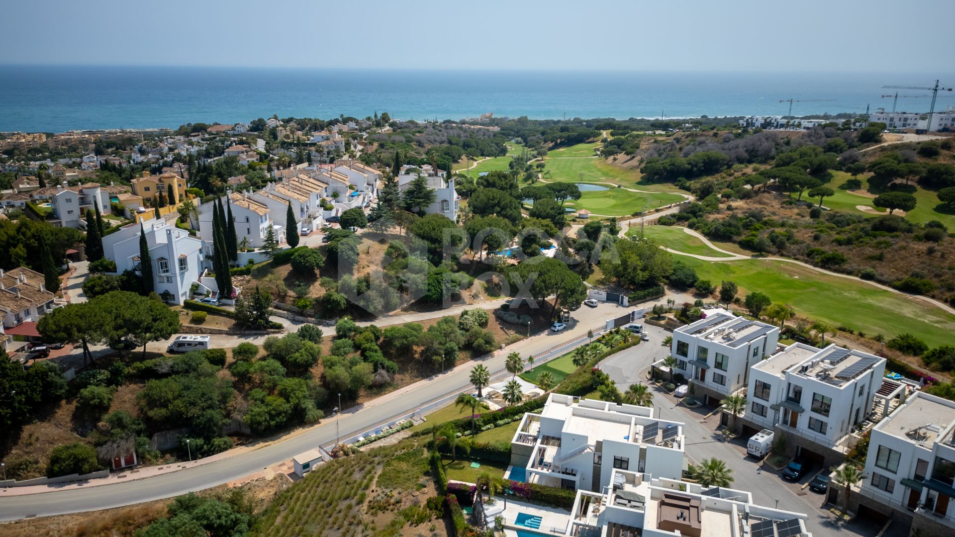Located in Marbella East’s sought-after Cabopino area—famous for its marina, sandy beaches, and top golf courses—this property offers a perfect blend of relaxed coastal living and upscale convenience.