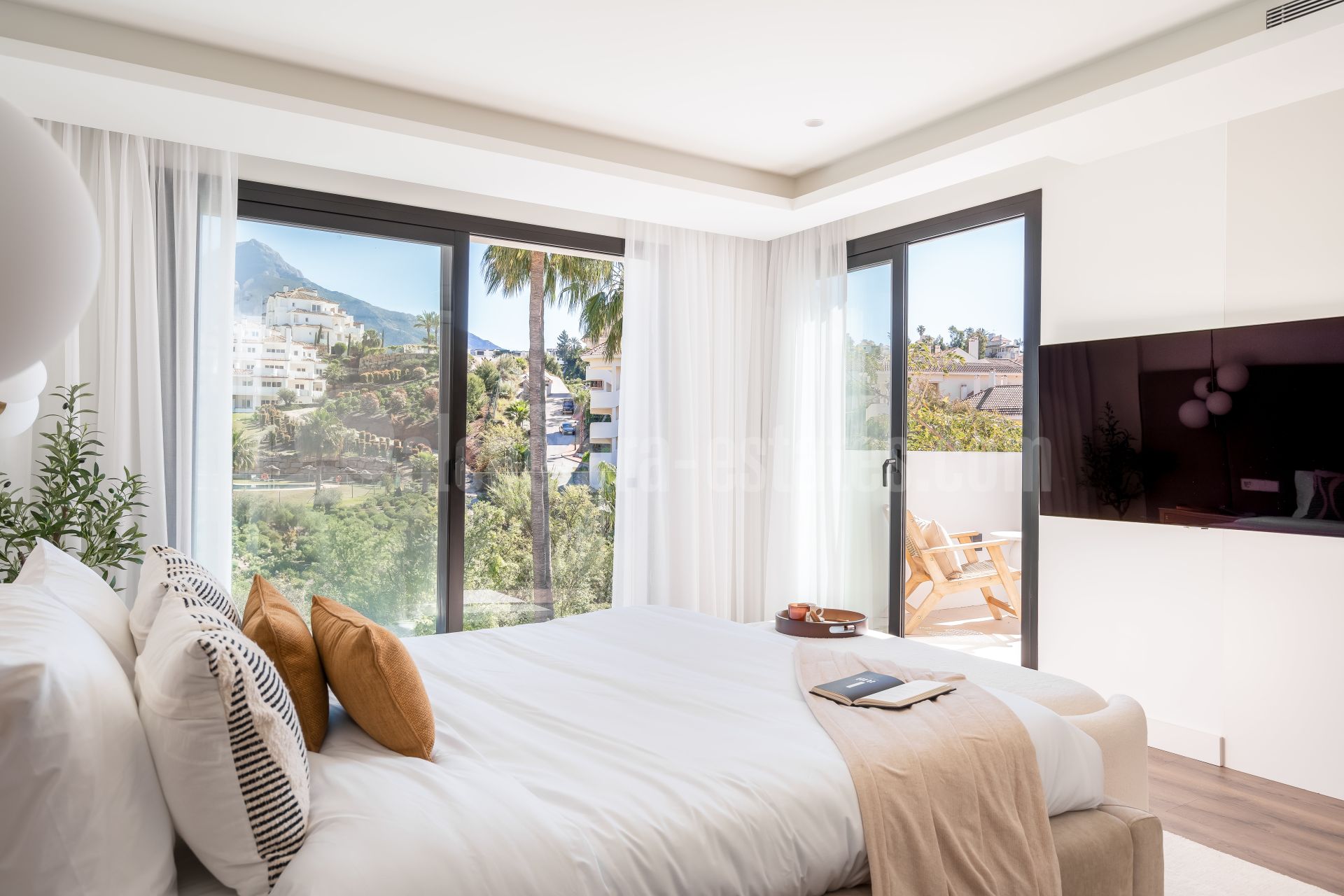 Villa in Los Naranjos Hill Club, Marbella