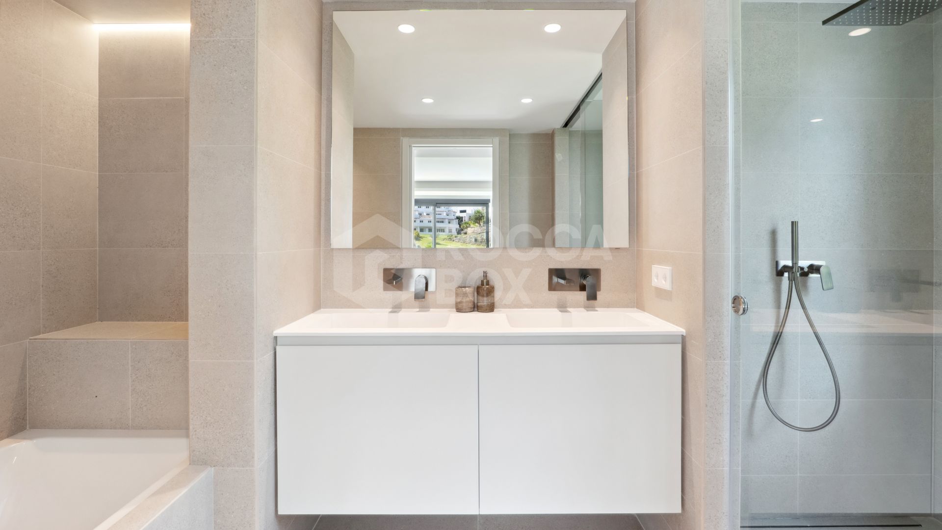 Welcome to Villa Lucalle, a contemporary masterpiece located in the picturesque grounds of Los Naranjos Hill Club in La Cerquilla, Nueva Andalucía.