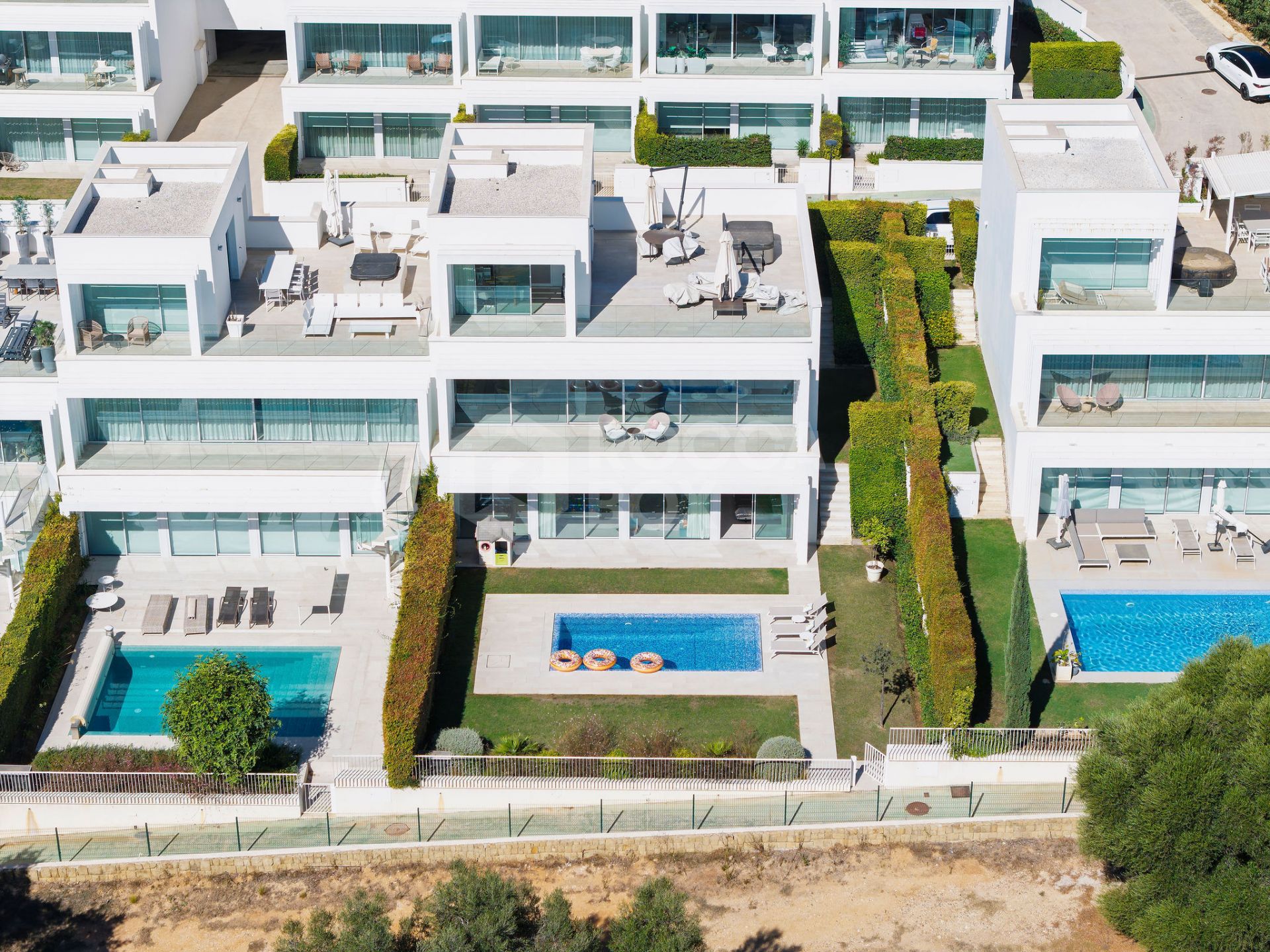 Contemporary Frontline Golf Villa with Panoramic Views in La Reserva, Sotogrande