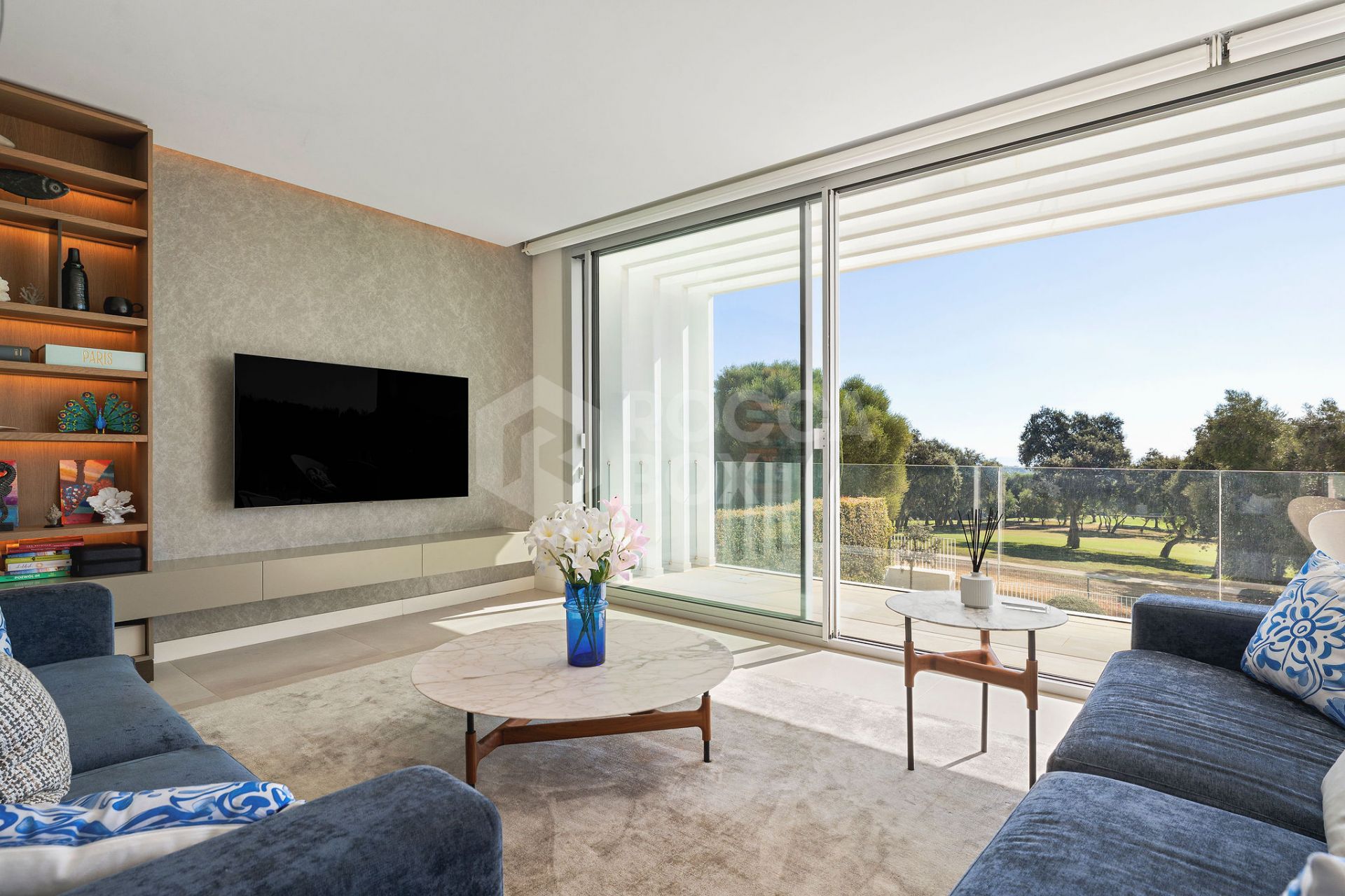 Contemporary Frontline Golf Villa with Panoramic Views in La Reserva, Sotogrande