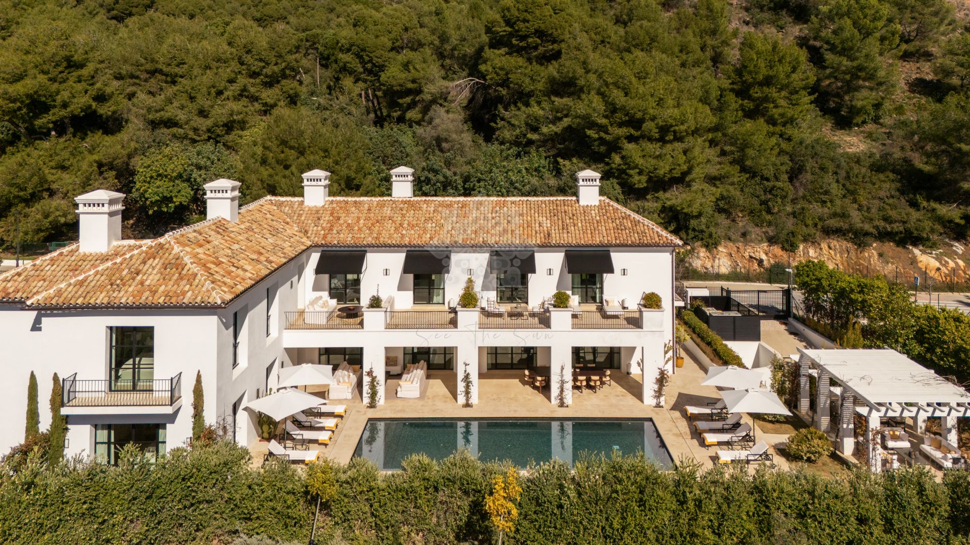 Villa in Cascada de Camojan, Marbella