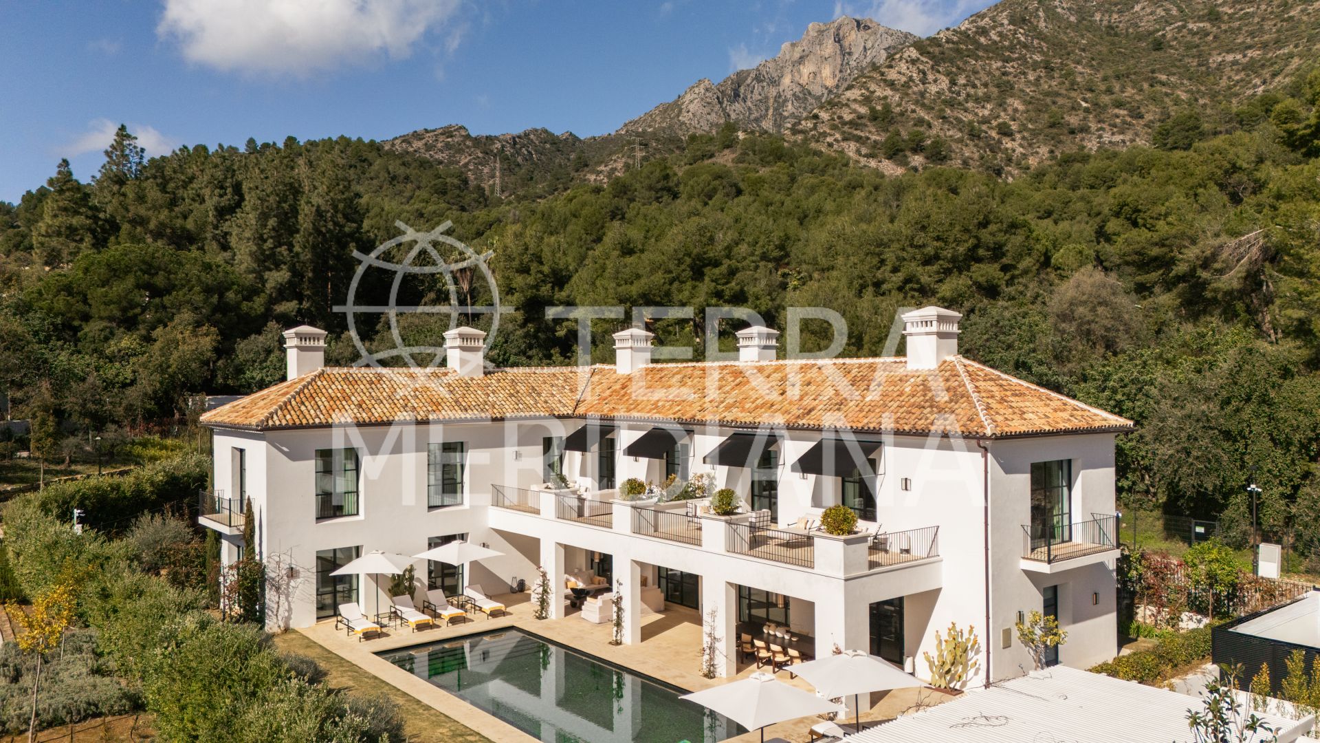 Villa in Cascada de Camojan, Marbella
