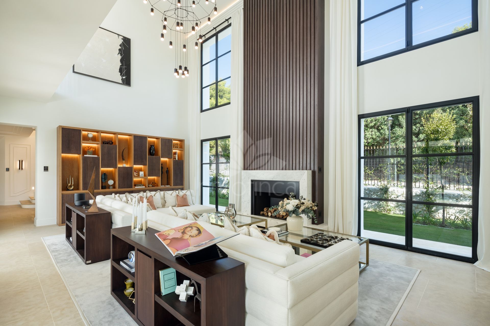 Villa in Cascada de Camojan, Marbella