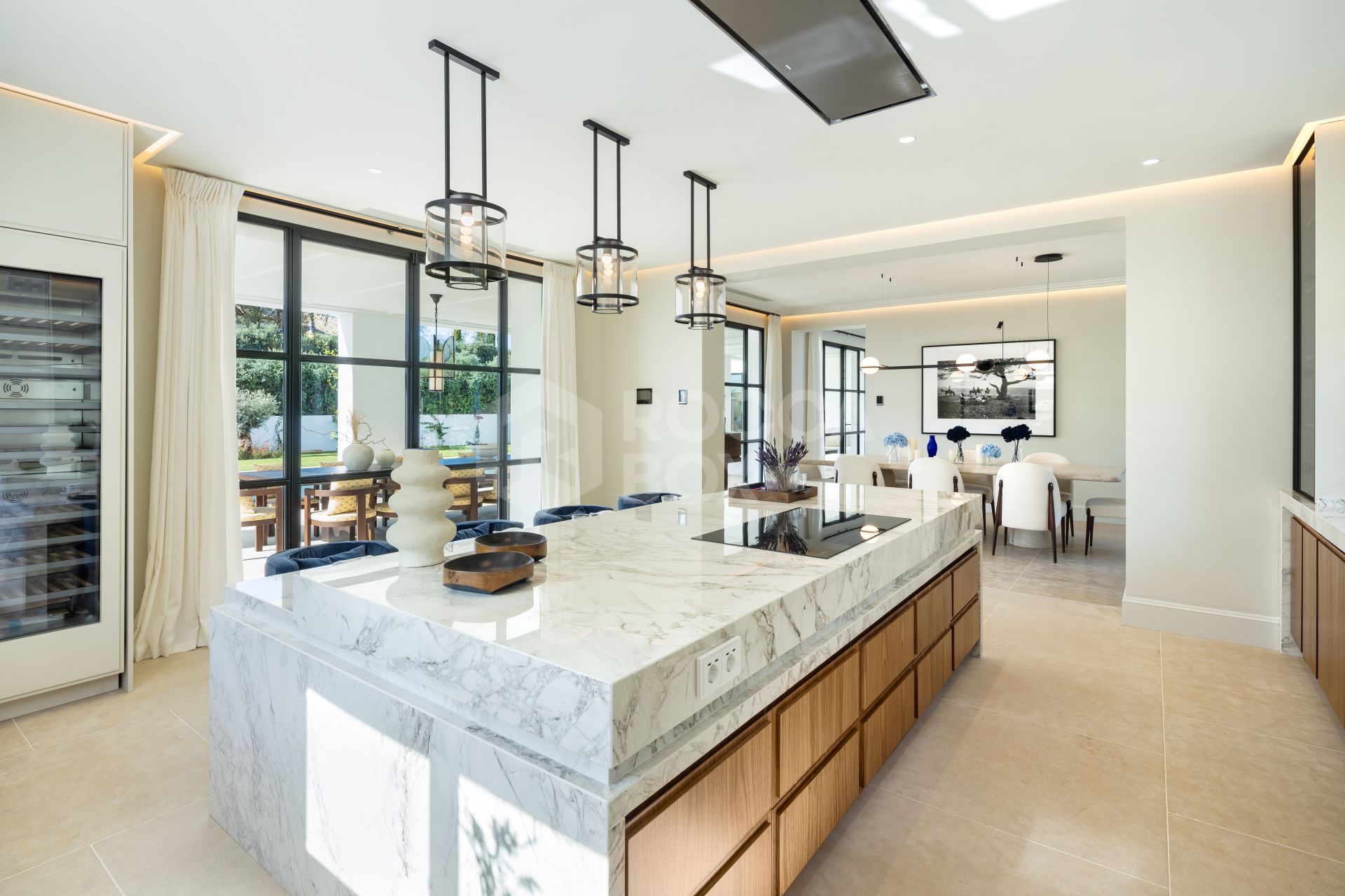 Casa Angelico in Cascada de Camoján offers timeless elegance, panoramic Mediterranean views, and luxury living in Marbella’s most exclusive enclave.