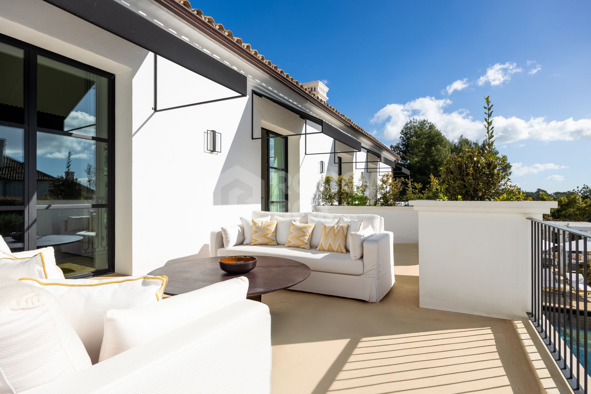 Casa Angelico in Cascada de Camoján offers timeless elegance, panoramic Mediterranean views, and luxury living in Marbella’s most exclusive enclave.