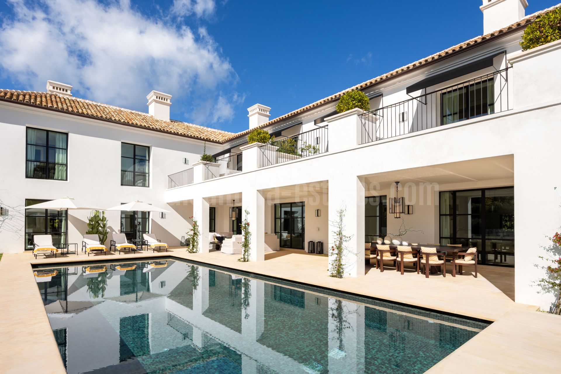 Villa in Cascada de Camojan, Marbella