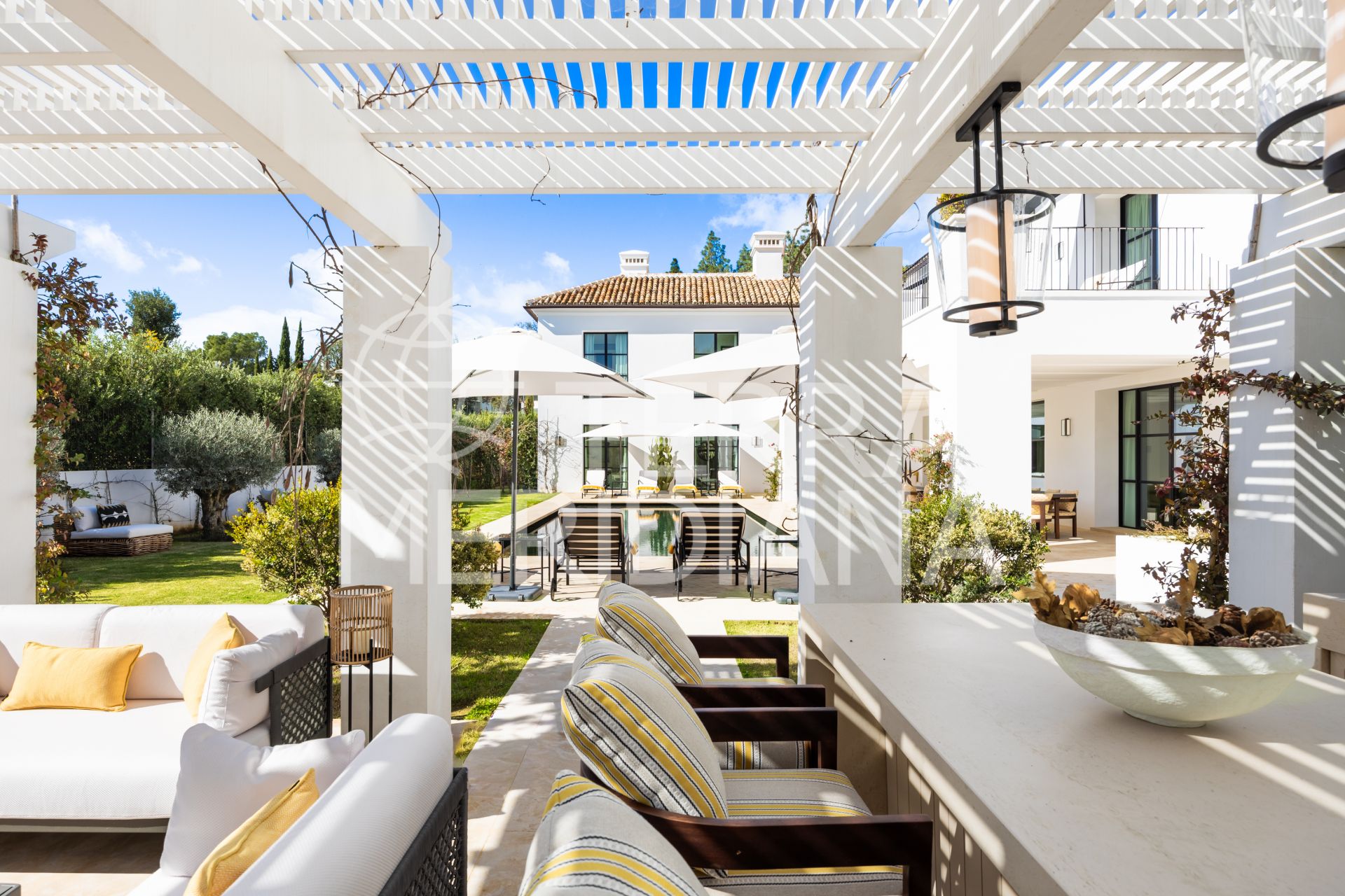 Villa in Cascada de Camojan, Marbella