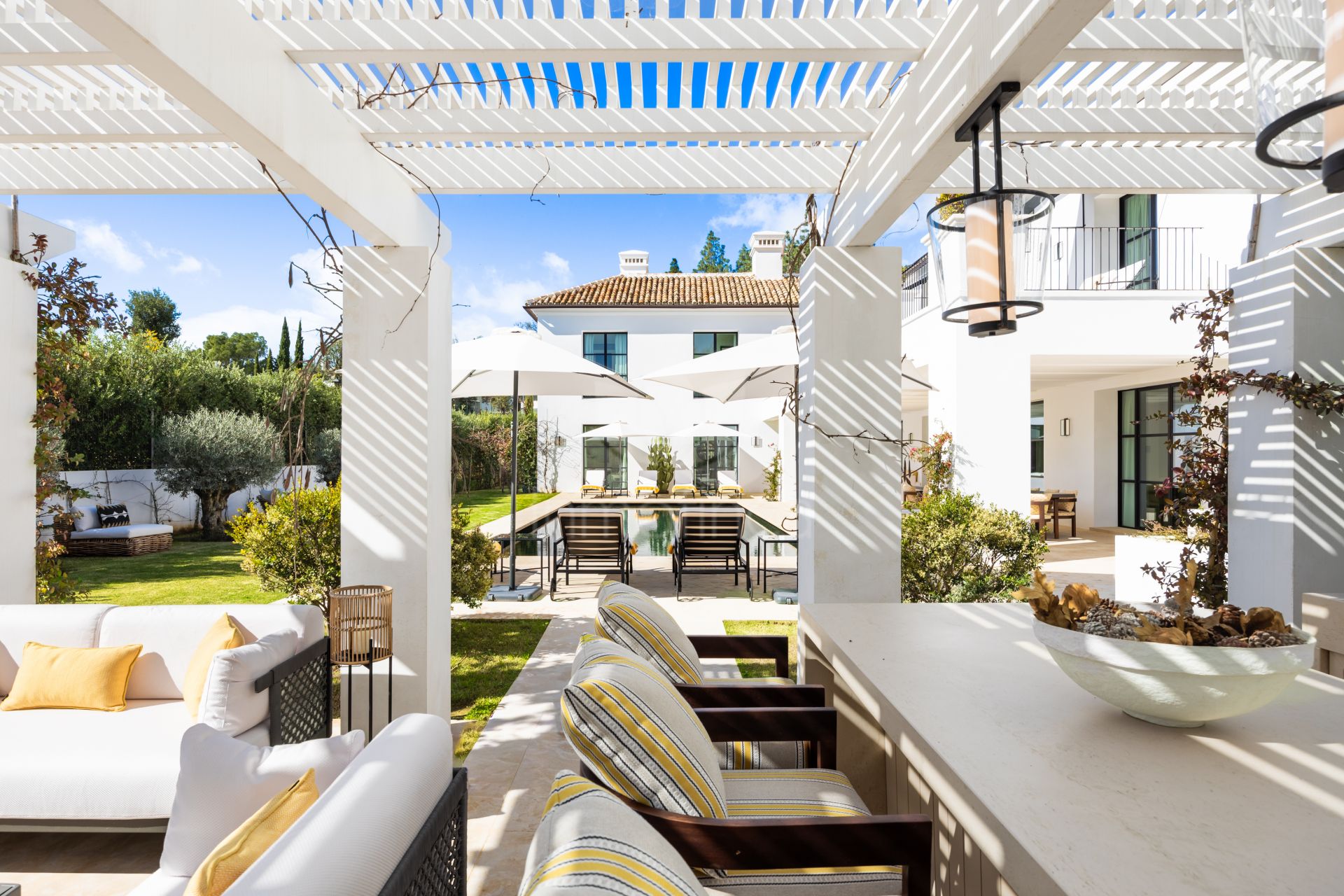 Villa en Cascada de Camojan, Marbella