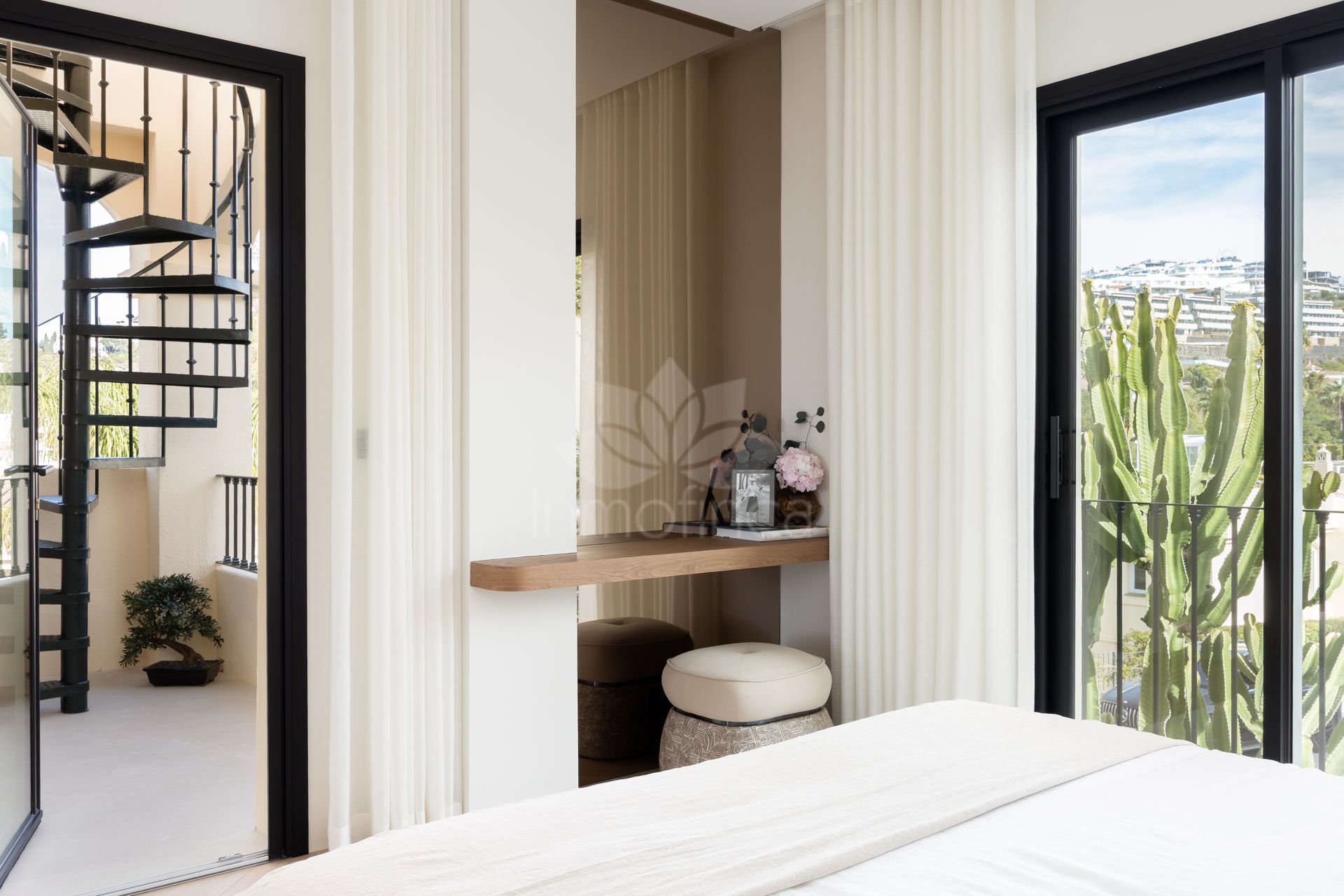 Adosado en El Herrojo, Benahavis