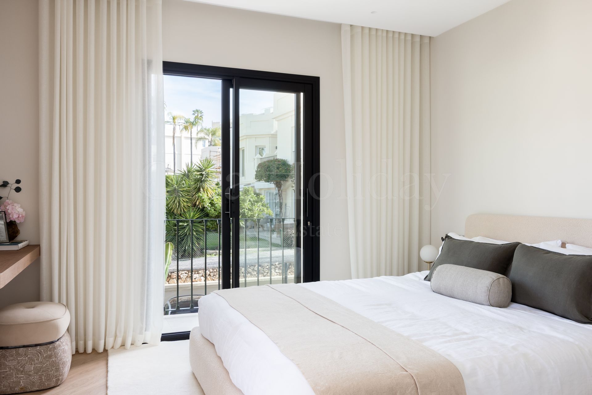 Adosado en El Herrojo, Benahavis