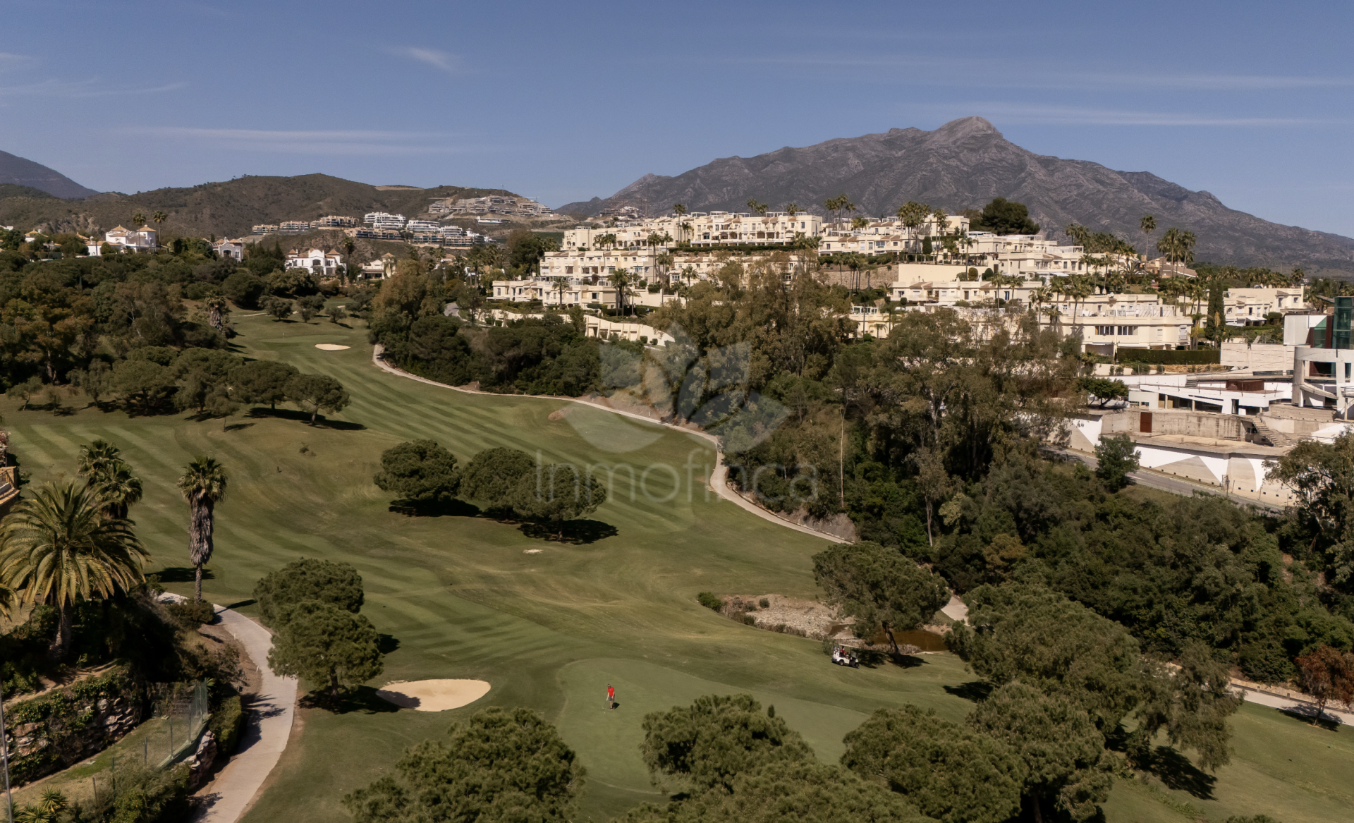 Adosado en El Herrojo, Benahavis