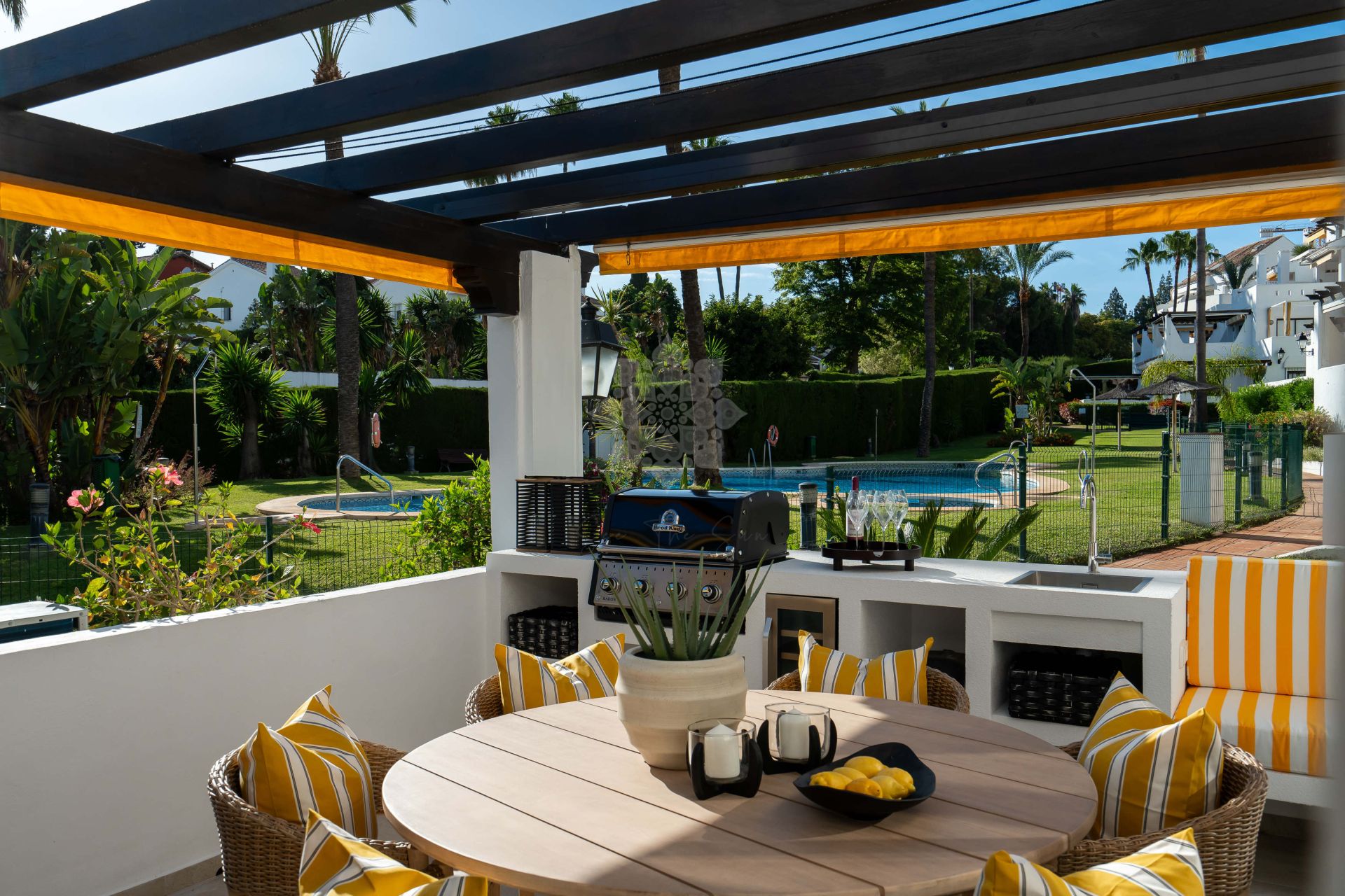 Apartment in Aldea Blanca, Marbella