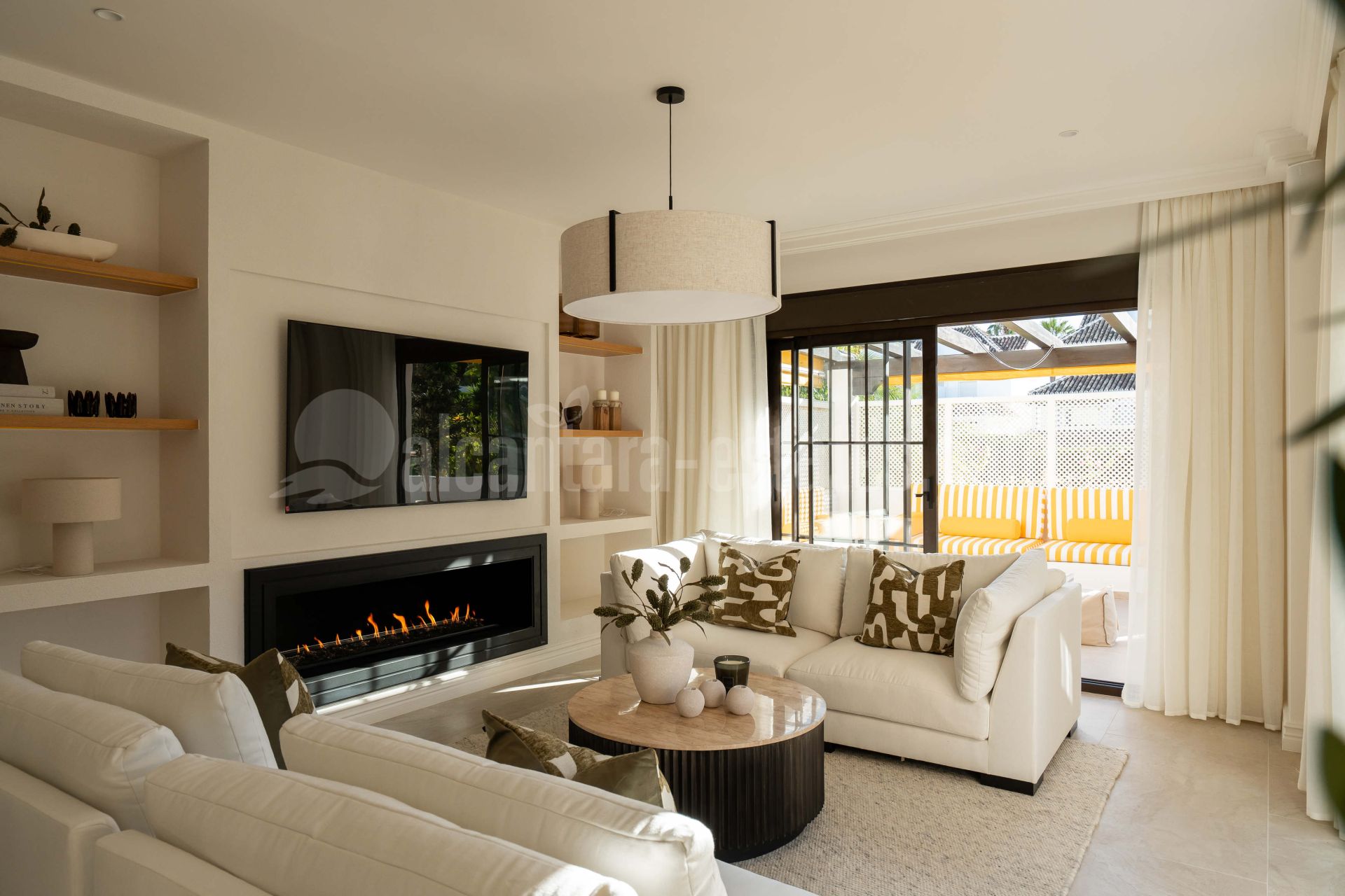 Apartment in Aldea Blanca, Marbella