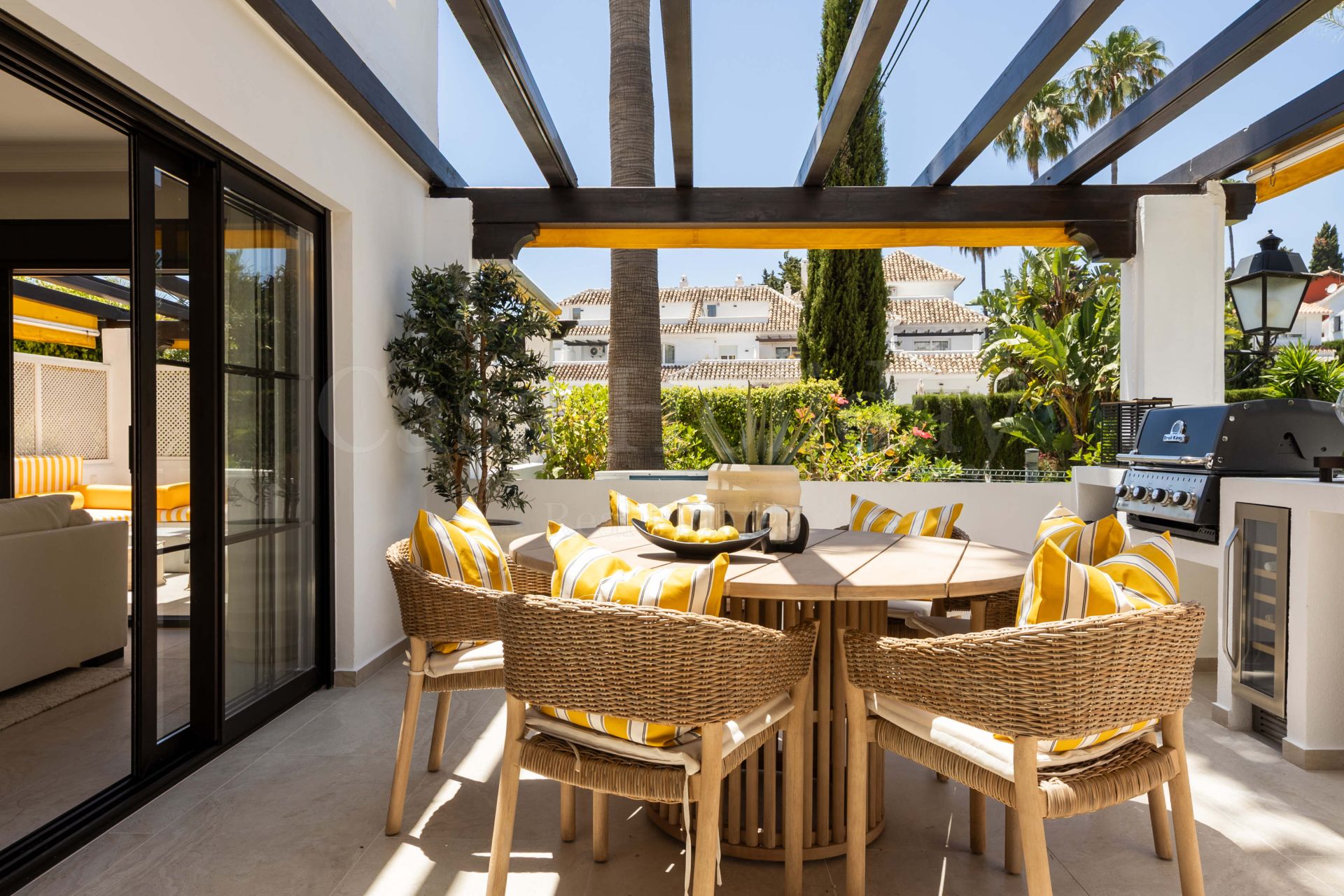 Apartamento en Aldea Blanca, Marbella