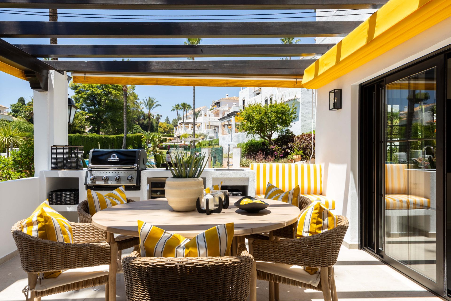 Apartment in Aldea Blanca, Marbella
