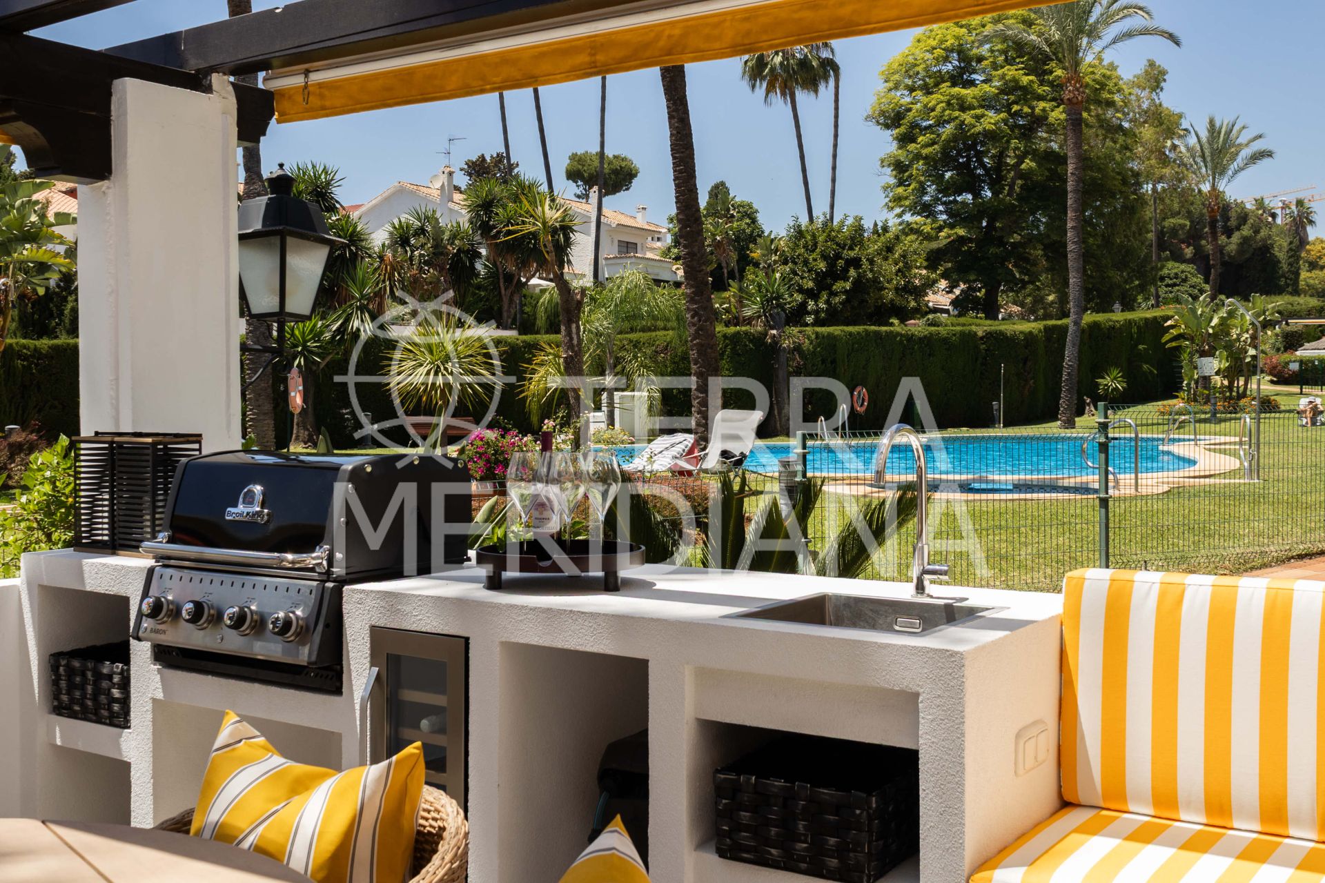 Apartment in Aldea Blanca, Marbella