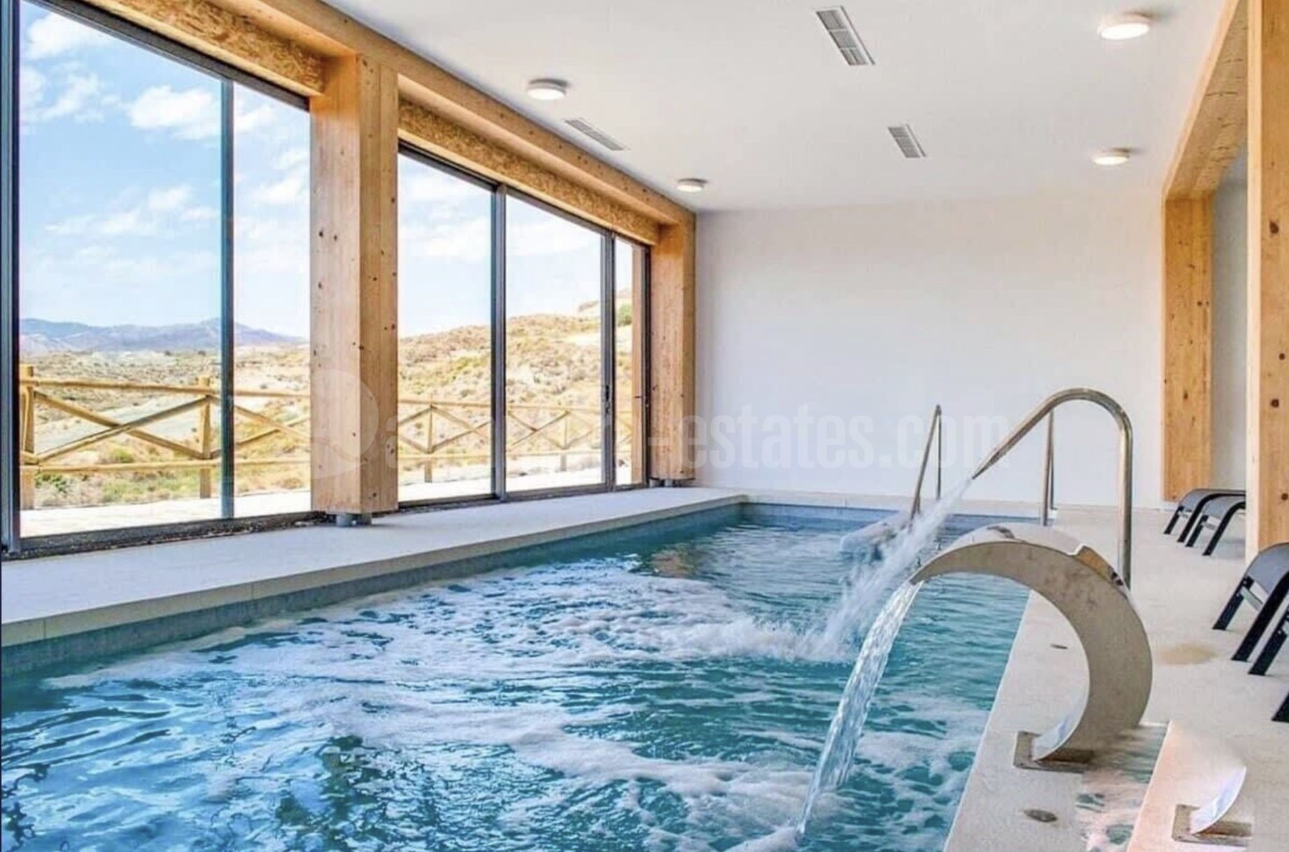 Penthouse in Paraiso Pueblo, Benahavis