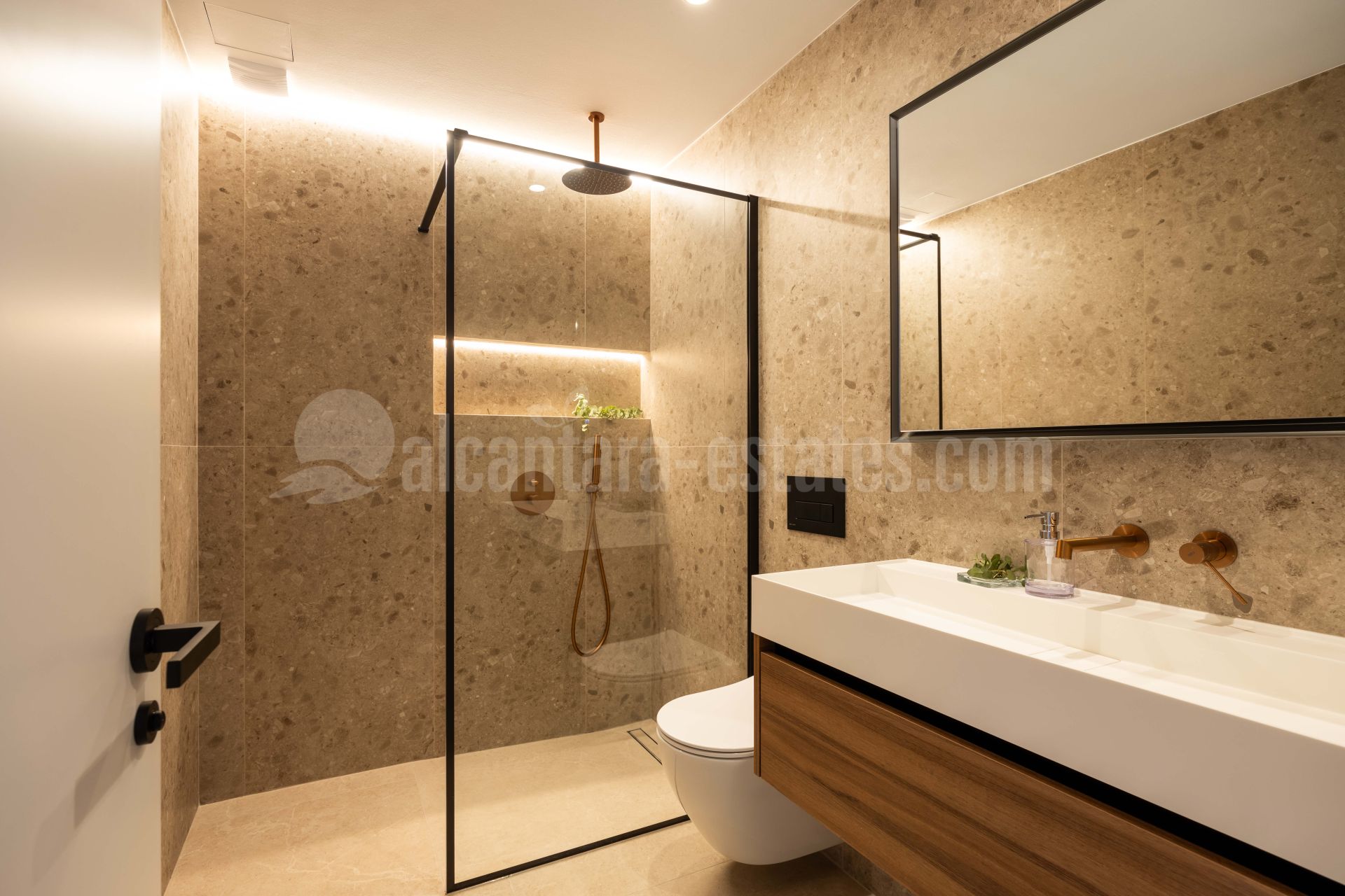 Apartment in Palacetes Los Belvederes, Marbella