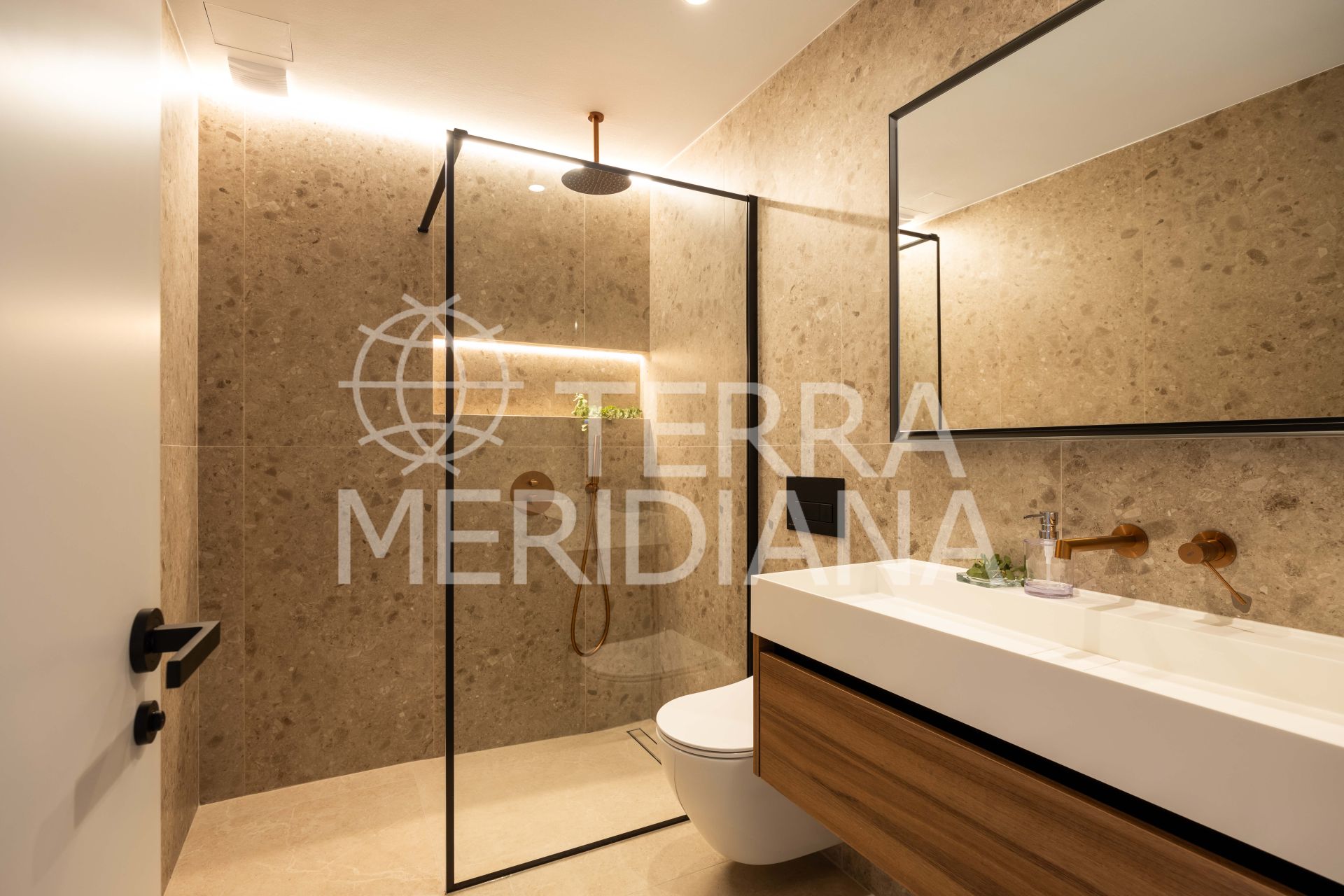 Apartment in Palacetes Los Belvederes, Marbella