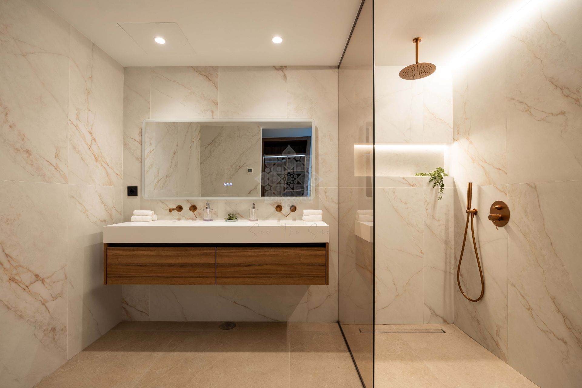 Apartment in Palacetes Los Belvederes, Marbella