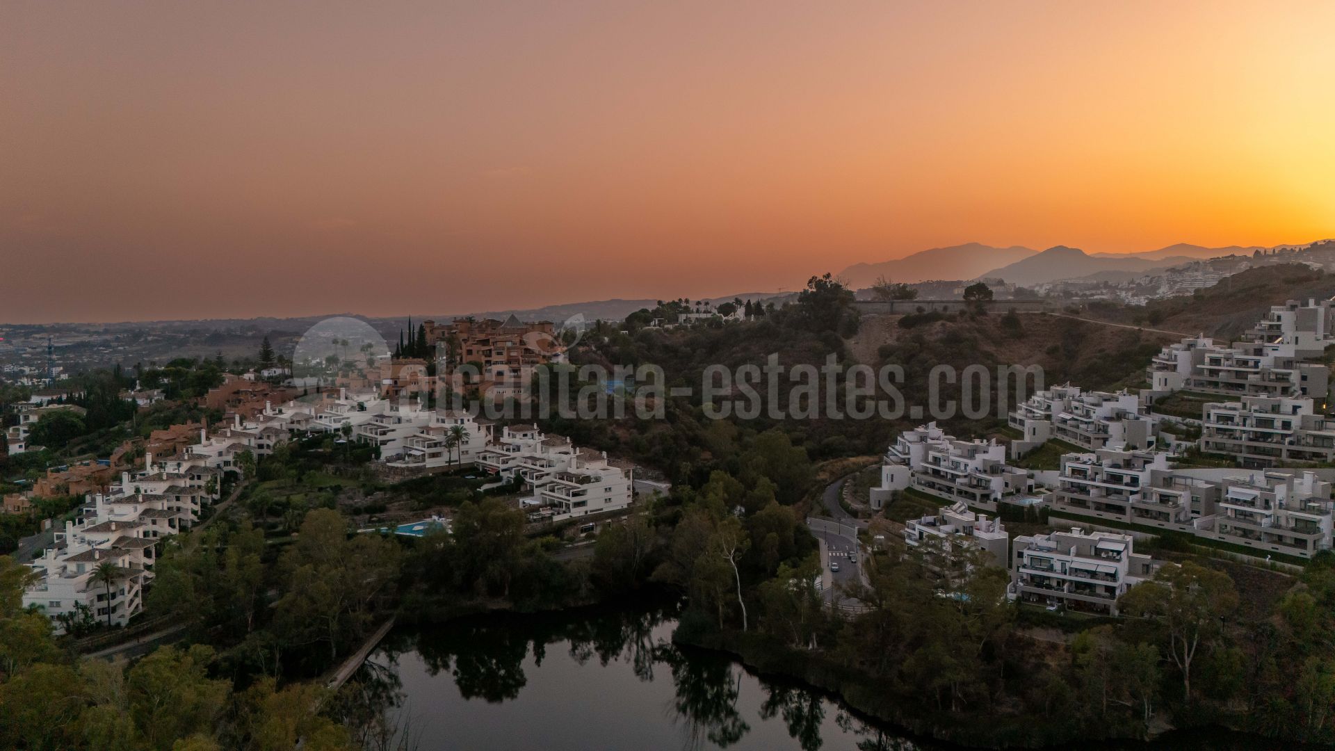 Apartment in Les Belvederes, Marbella
