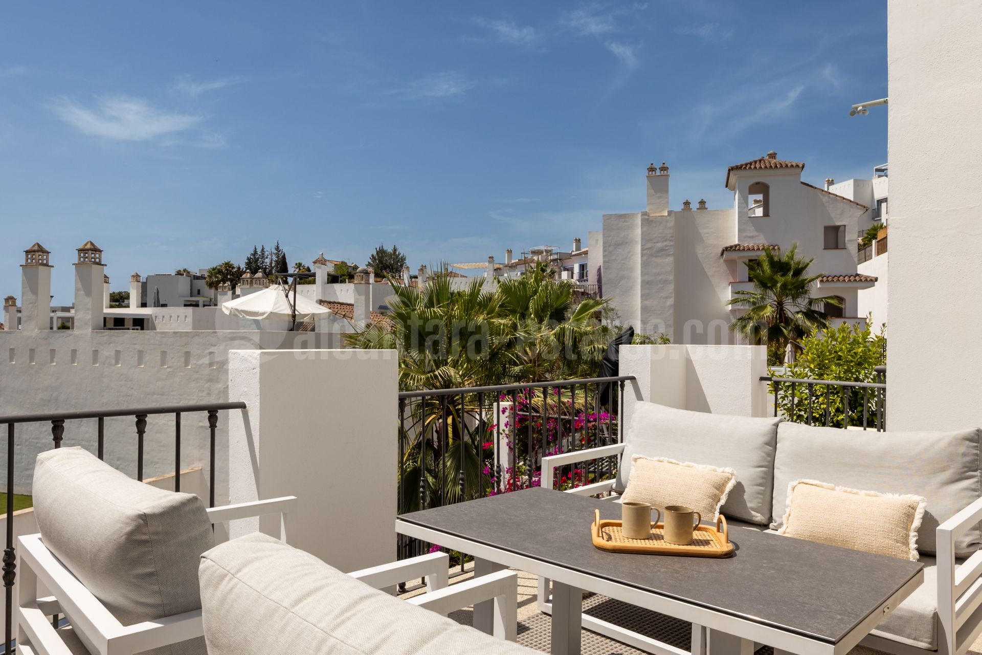 Penthouse in Paraiso Pueblo, Benahavis