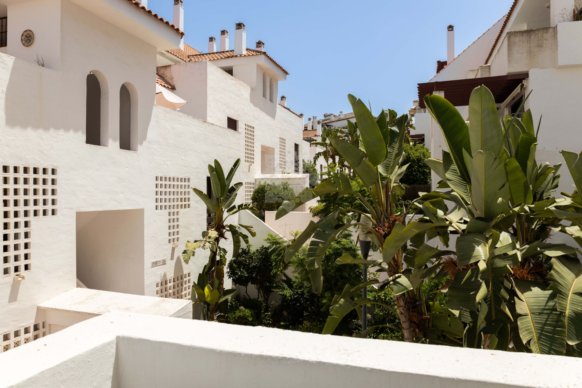 Apartament w La Maestranza, Marbella